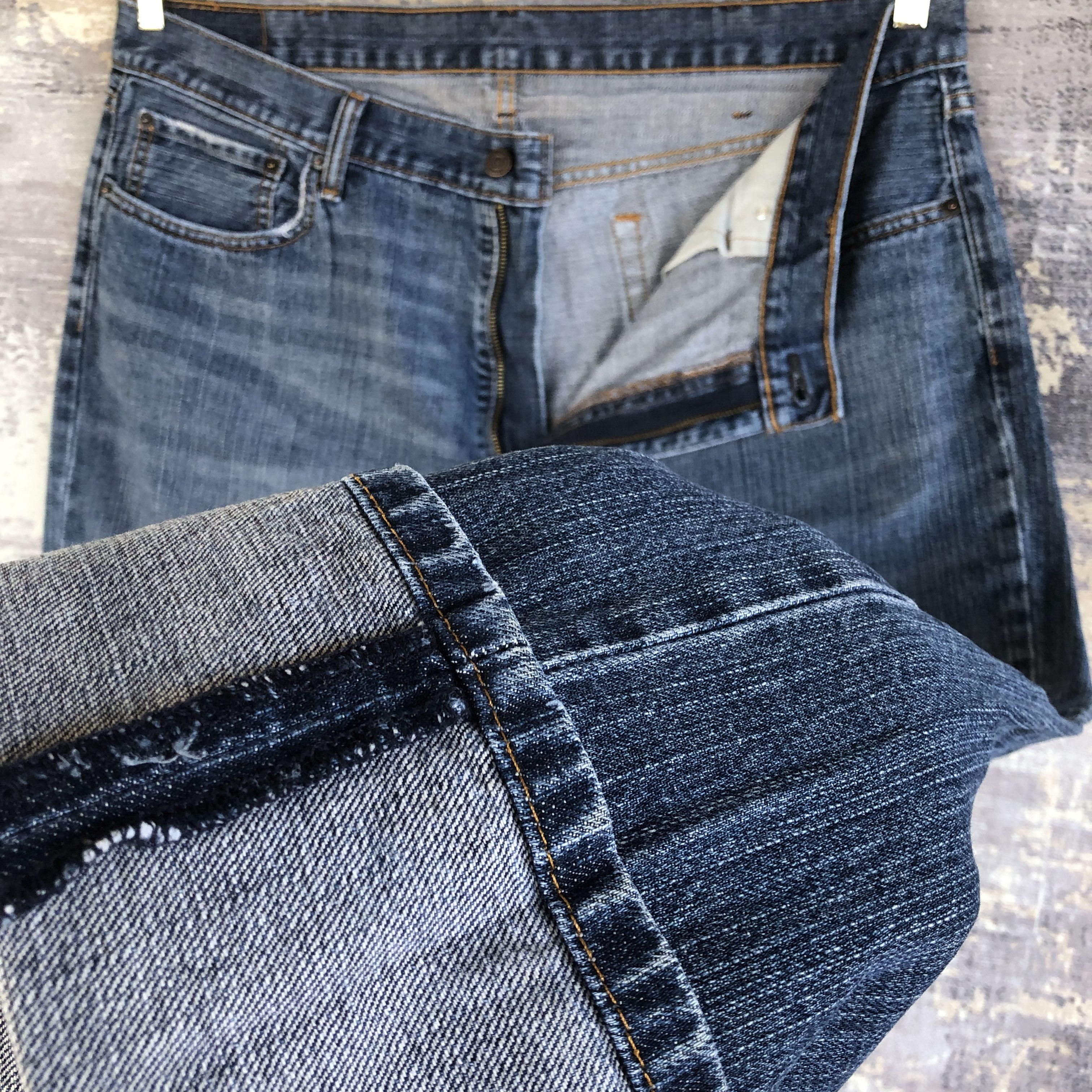 Levi's Vintage Levis 559 Baggy Faded Jeans Levi's Light Wash Denim Size US 38 / EU 54 - 7 Thumbnail