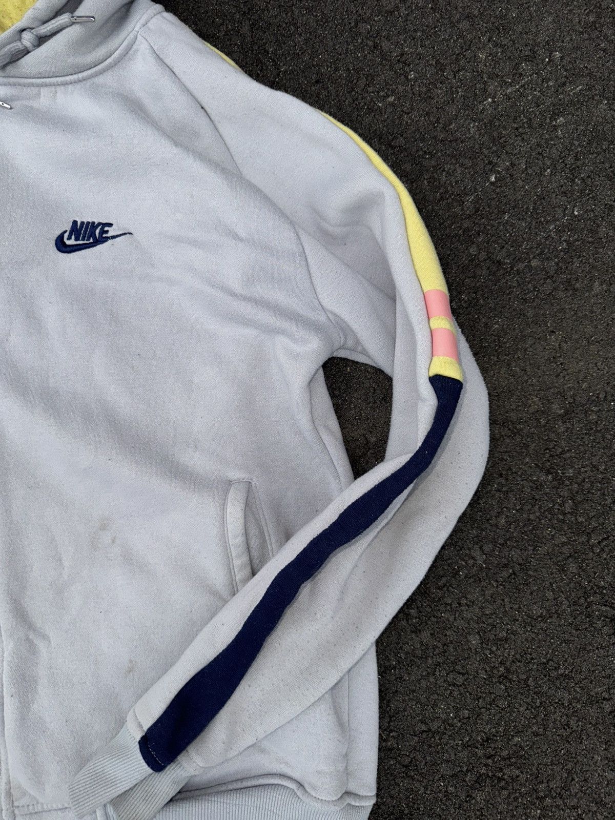 Nike × Vintage Vintage 90s Gray Full Zip Hoodie x Nike Size US XL / EU 56 / 4 - 3 Thumbnail