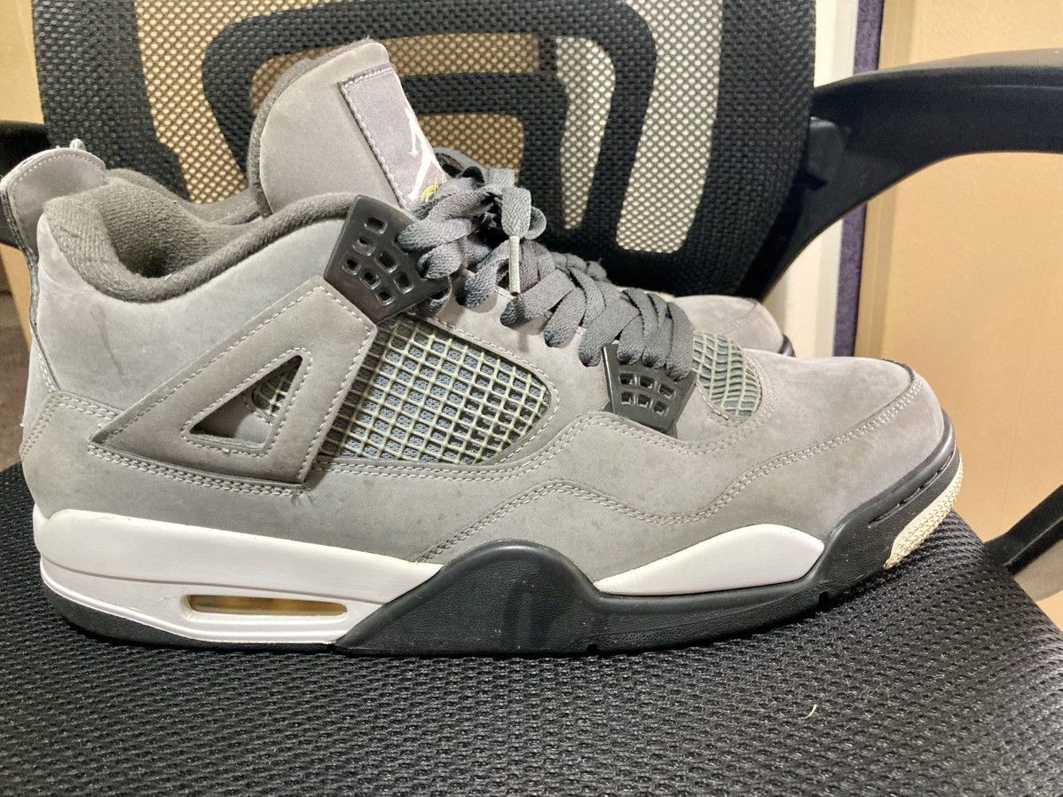 Jordan Brand Nike Air Jordan 4 Retro “Cool Grey”-Size 13, Perf Cond. Size US 13 / EU 46 - 6 Thumbnail