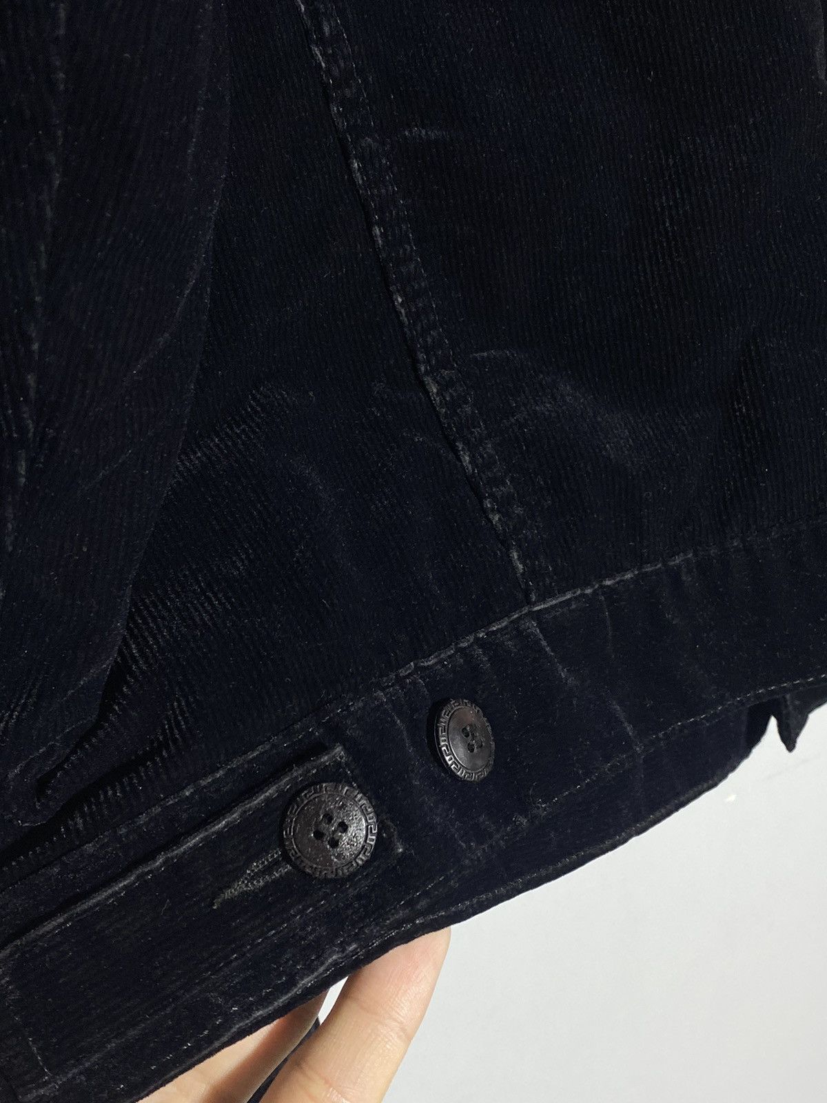 Vintage Vintage 90s Versace Classic V2 Rare Corduroy Velvet Jacket Size US XL / EU 56 / 4 - 12 Thumbnail