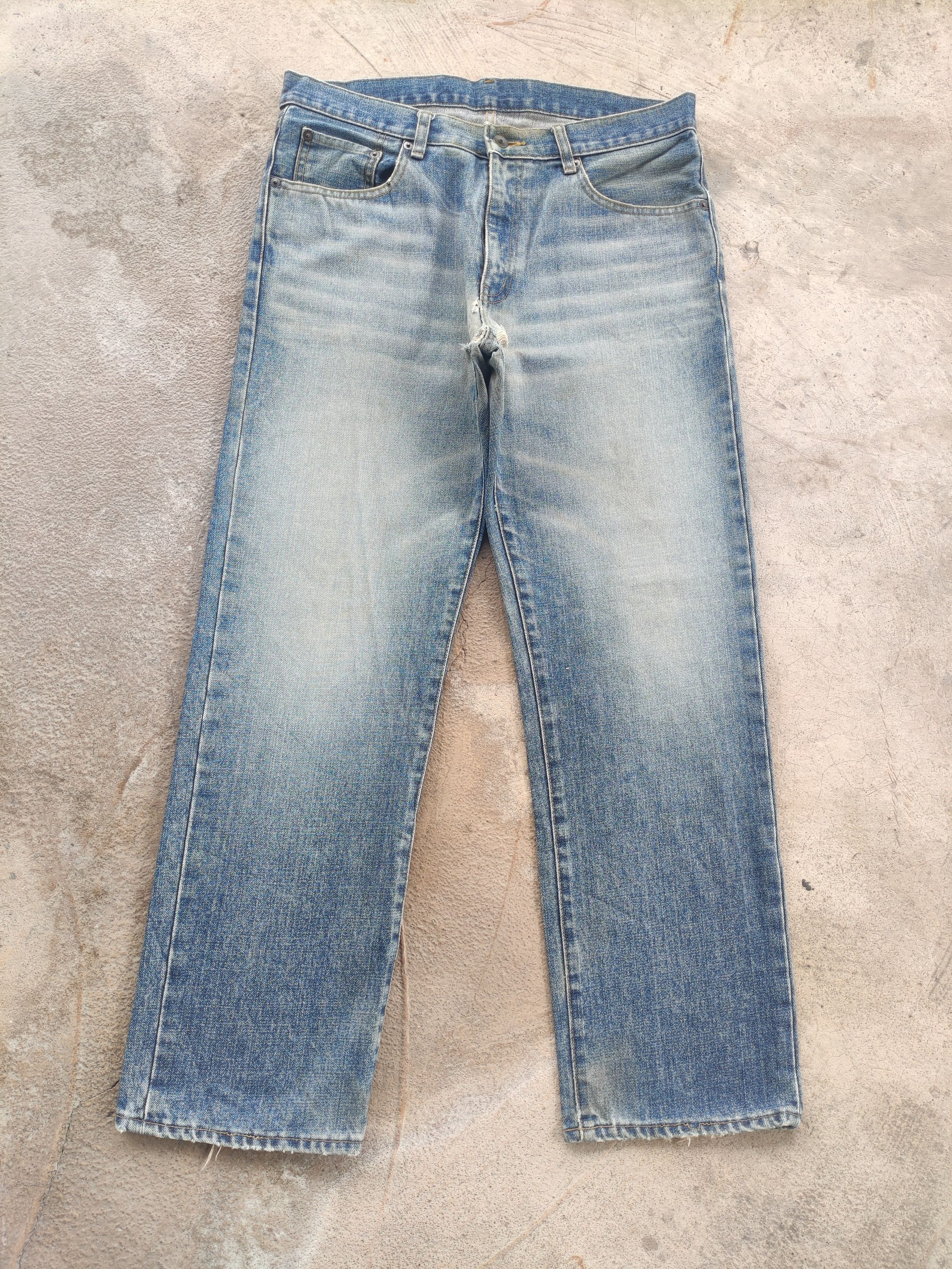 Japanese Brand Vintage Japanese Jean Distressed Faded Denim Pants Size US 35 - 1 Thumbnail