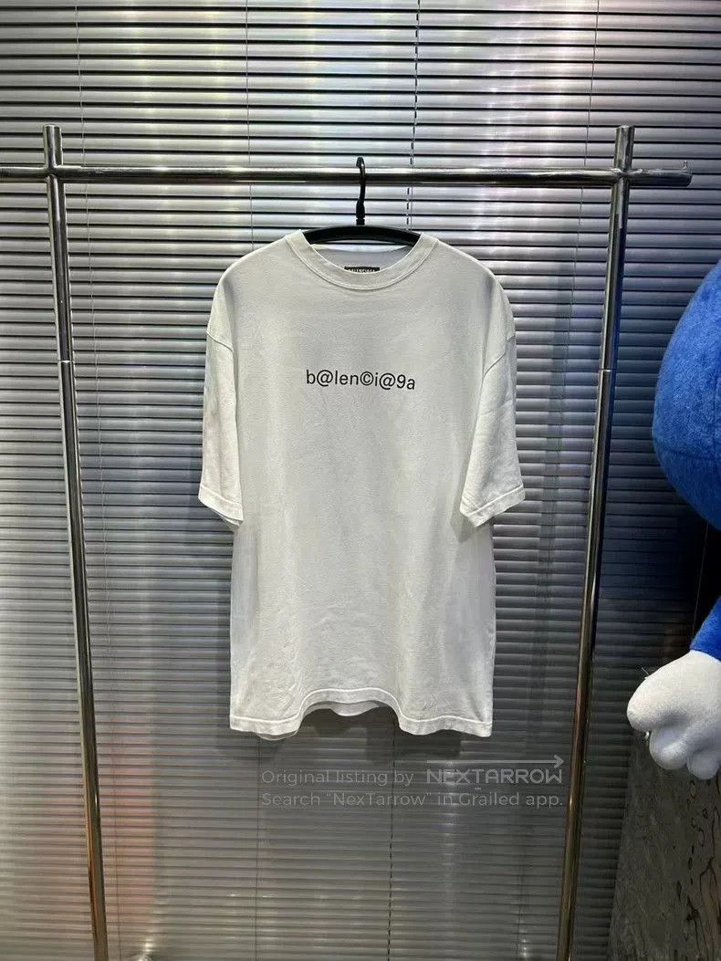 Balenciaga Balenciaga Chest Logo White Short Sleeve Tee. Size US S / EU 44-46 / 1 - 1 Thumbnail