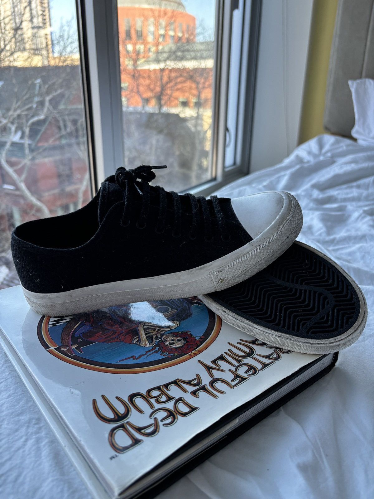 James Perse James Perse Low Top Sneakers Size US 8 / EU 41 - 1 Thumbnail