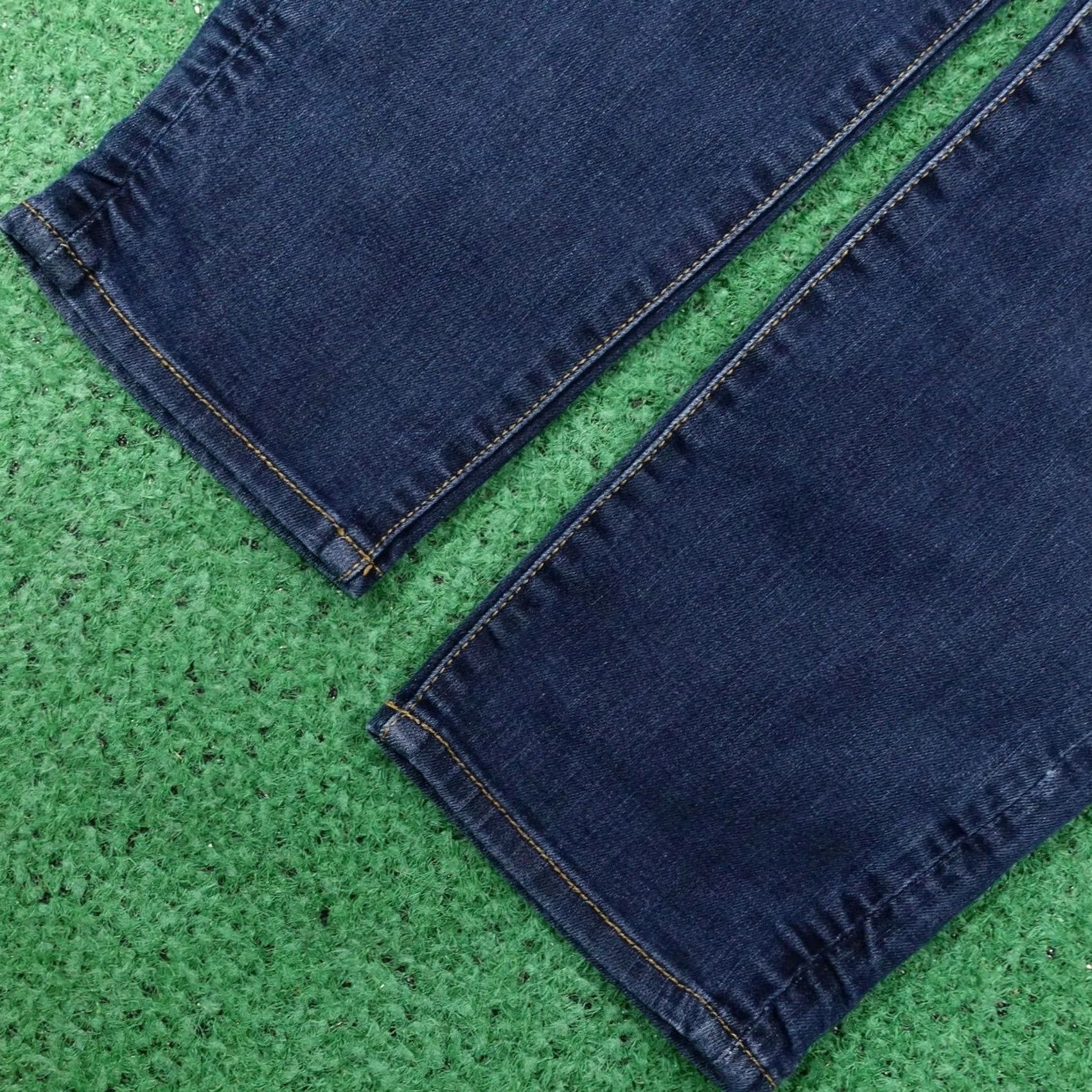 Banana Republic Banana Republic Jeans Womens 29/8 Blue Dark Wash Skinny Extra-Slim Stretch Crop Size 30" / US 8 / IT 44 - 3 Thumbnail