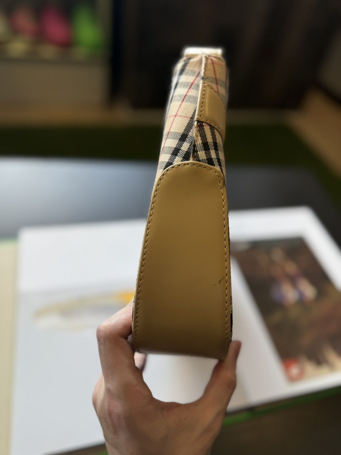 Burberry Burberry Vintage Shoulder Bag Women’s Size ONE SIZE - 7 Thumbnail