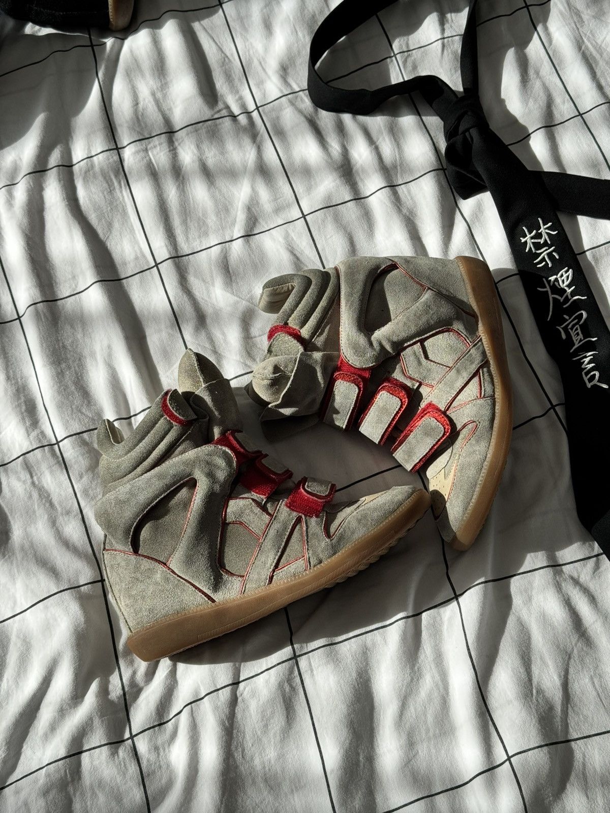 Isabel Marant Rare Isabel Marant Bekett sneakers shoes beige Suede Wedge Size US 7 / IT 37 - 20 Thumbnail