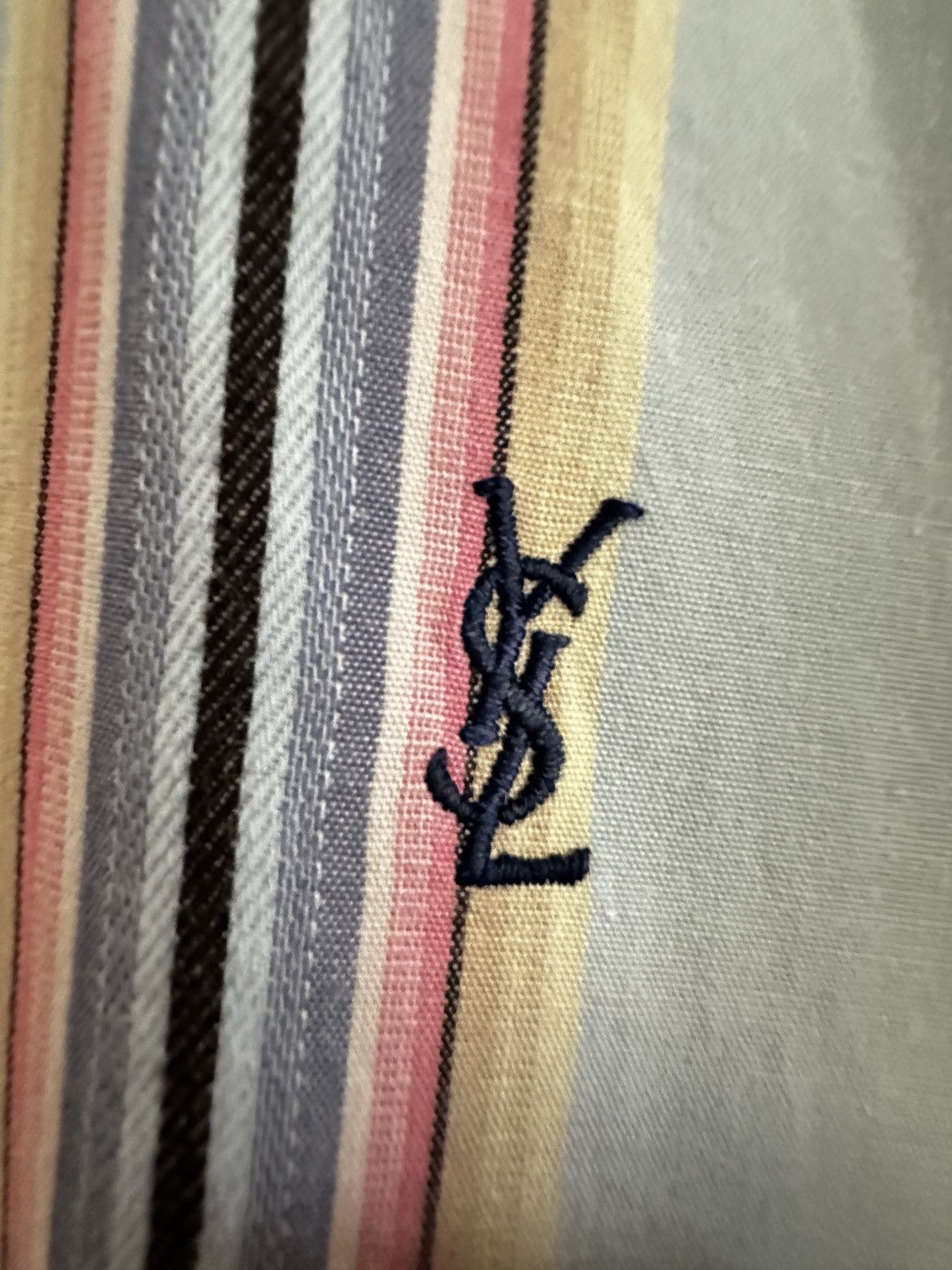 Yves Saint Laurent Yves Saint Laurent x shirt x rare x vintage x spellout x 90s Size US XL / EU 56 / 4 - 4 Thumbnail