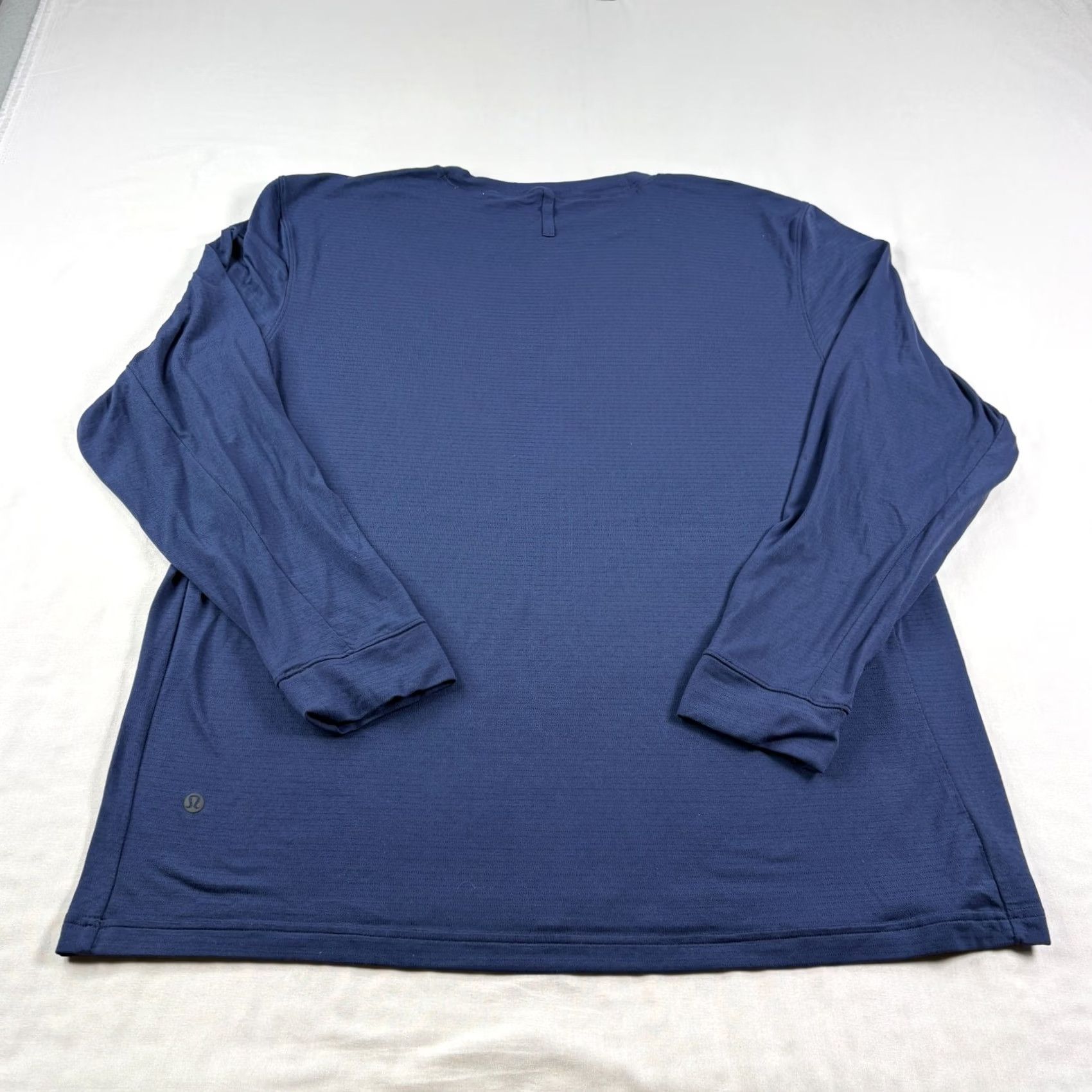 Lululemon Lululemon Shirt Mens XL Blue Long Sleeve Gym Performance Athleisure Size US XL / EU 56 / 4 - 7 Thumbnail