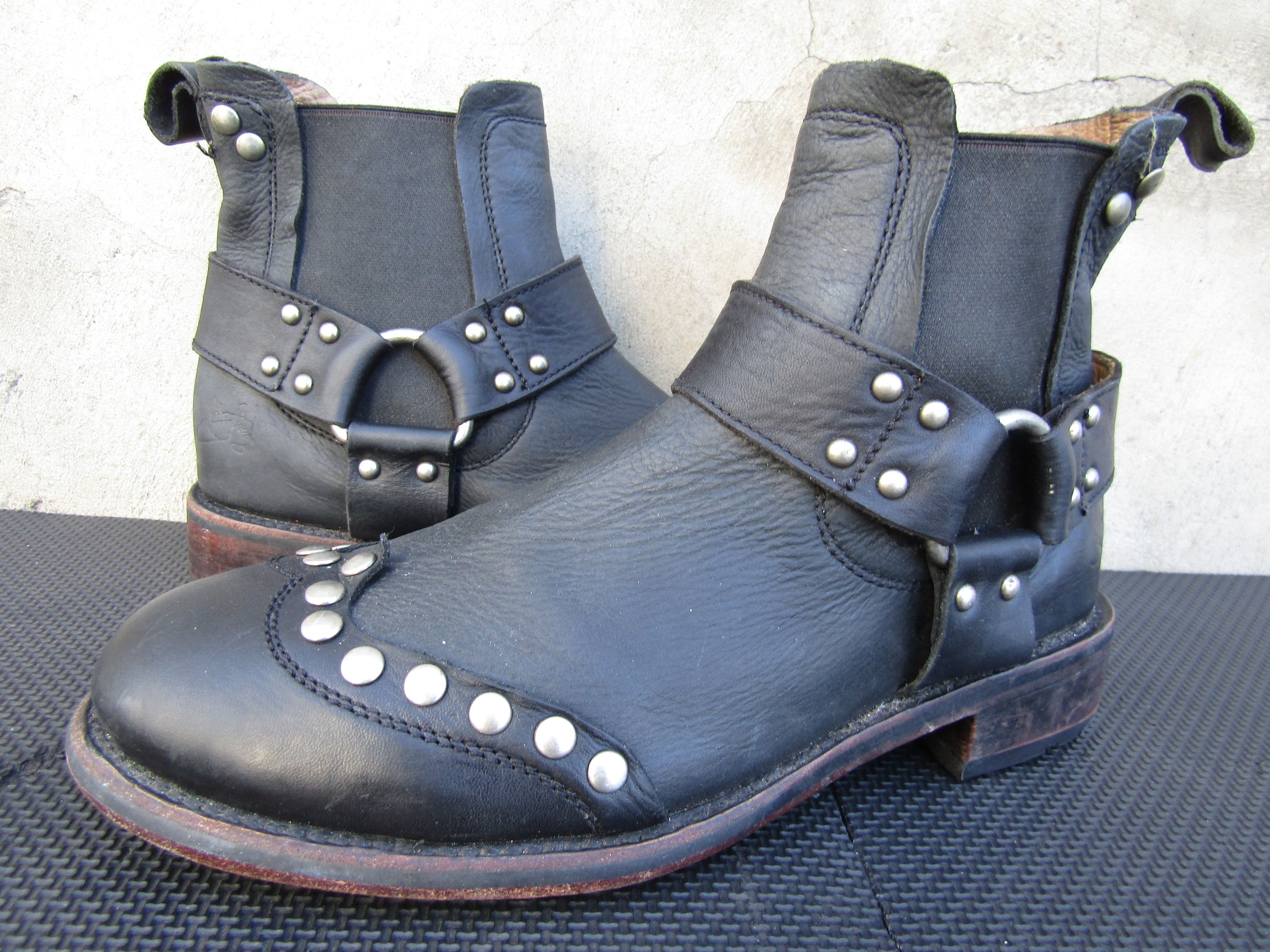 John Fluevog John Fluevorg Dewey Studded chelsea boot Harness Moto Biker Size US 9 / EU 42 - 1 Thumbnail
