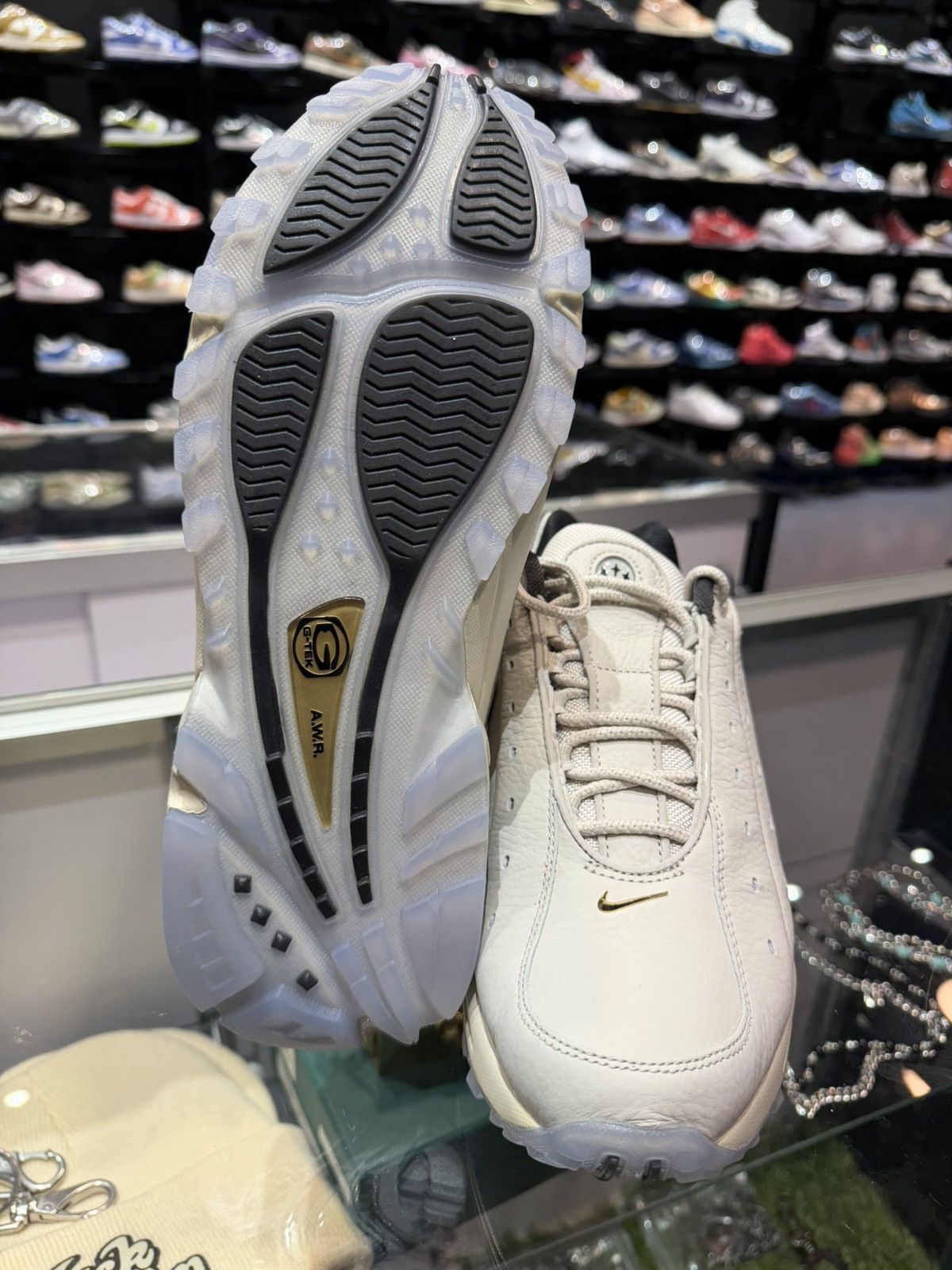 Nike Size 9.5 - Nike Hot Step Air Terra “Champagne” Size US 9.5 / EU 42-43 - 10 Thumbnail