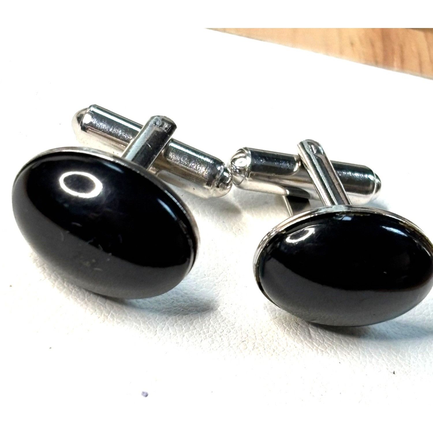 Other Black Oval Cufflinks With Silver-Tone Base For Men Size ONE SIZE - 1 Thumbnail