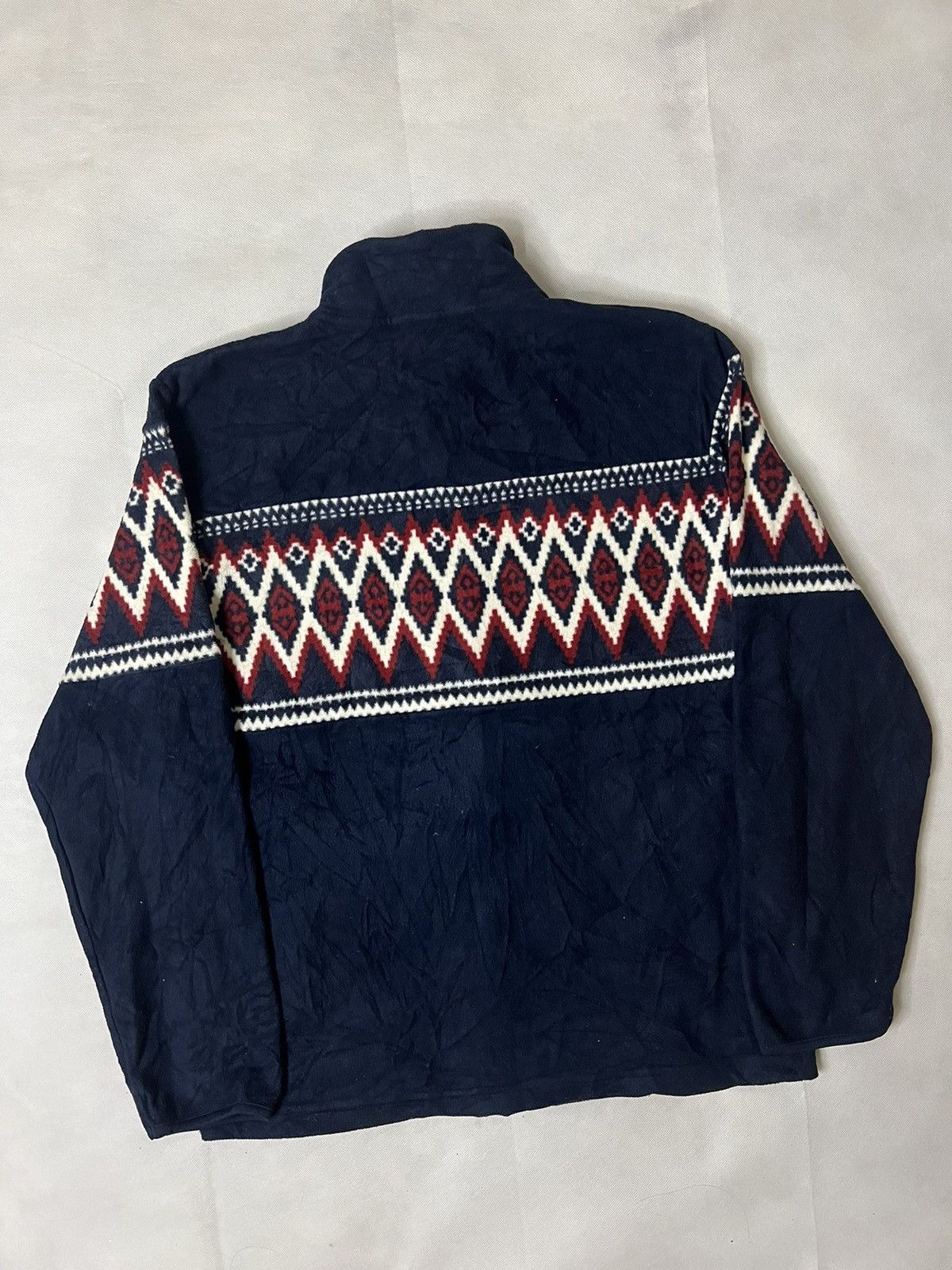 Uniqlo Uniqlo Navajo Tribal Print Native Sweater Size US XL / EU 56 / 4 - 9 Thumbnail