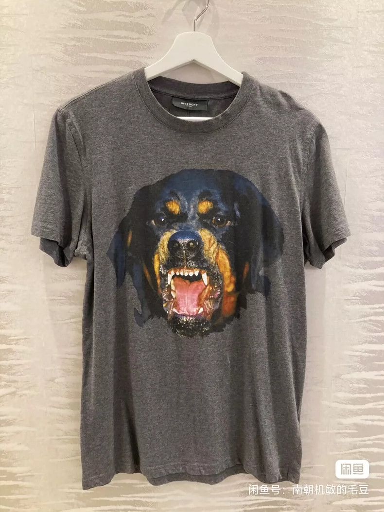 Givenchy Givenchy Short-sleeve dog head, classic, grey, size S, 95% Size US S / EU 44-46 / 1 - 1 Thumbnail