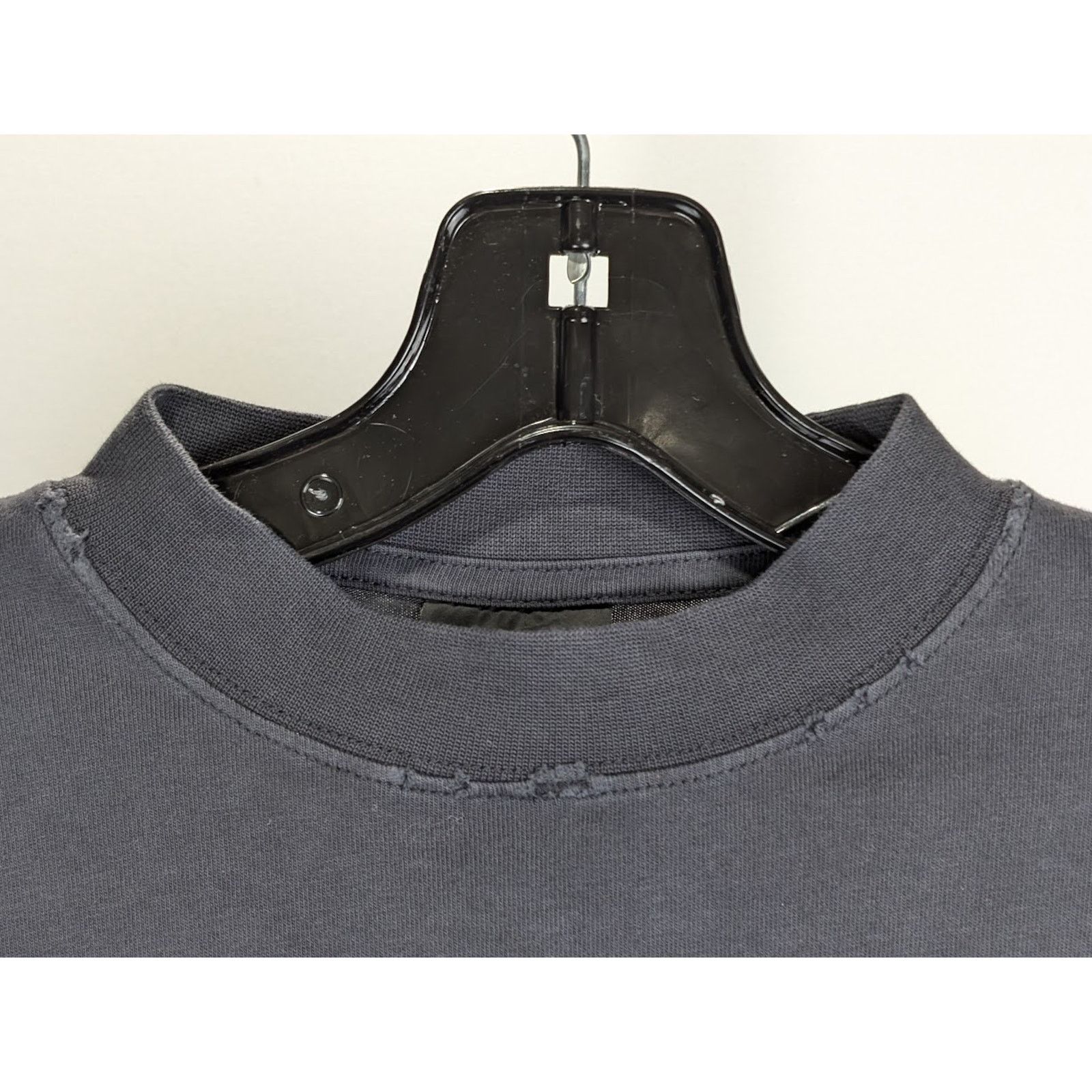 Balenciaga o1rshd1 Long Sleeve T-Shirt in Black Size US L / EU 52-54 / 3 - 3 Thumbnail