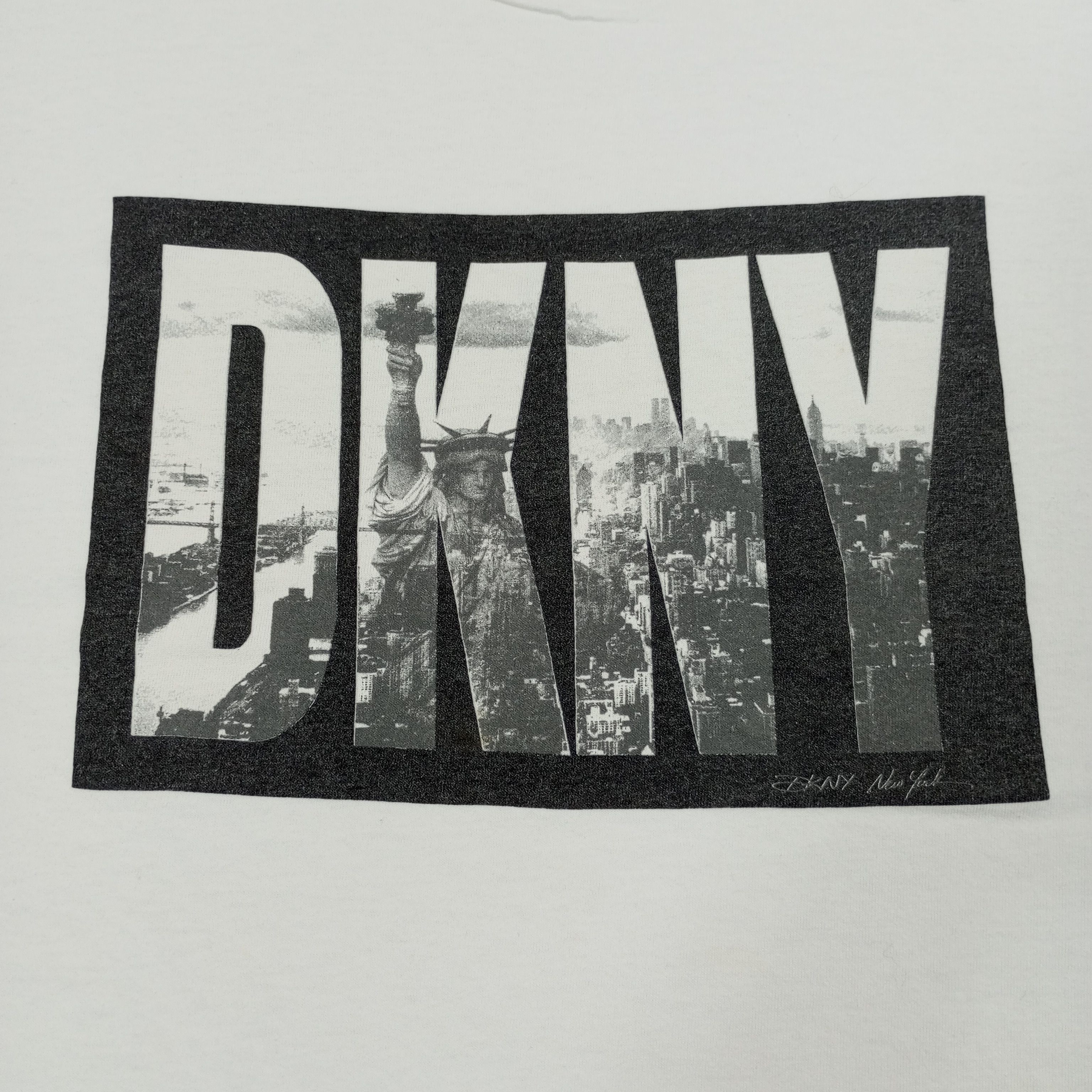 DKNY × Vintage DKNY New York Design Style Vintage Tshirt Size US L / EU 52-54 / 3 - 2 Thumbnail