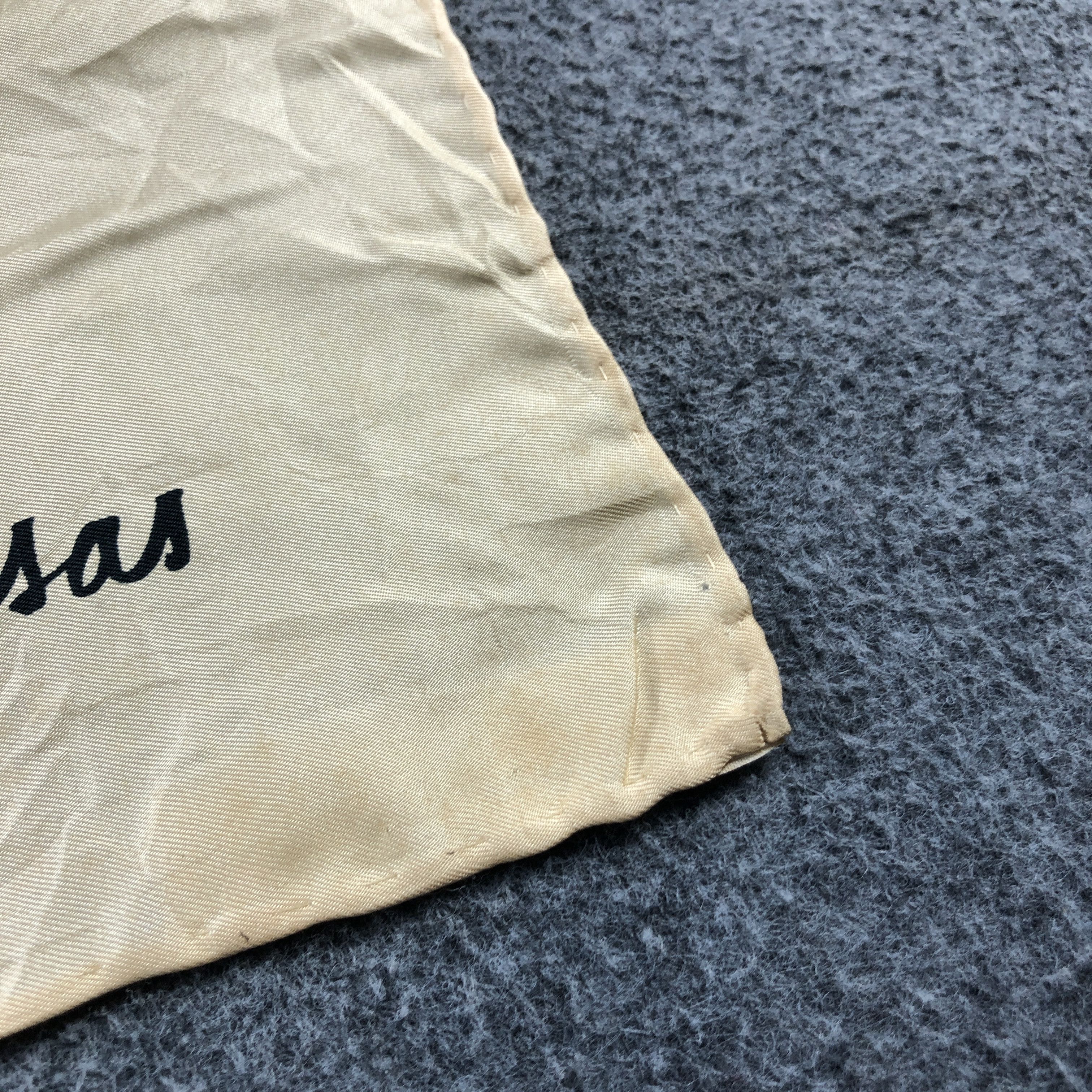 Vintage Yves Vacarisas Silk Scarf M1188 Size ONE SIZE - 6 Thumbnail