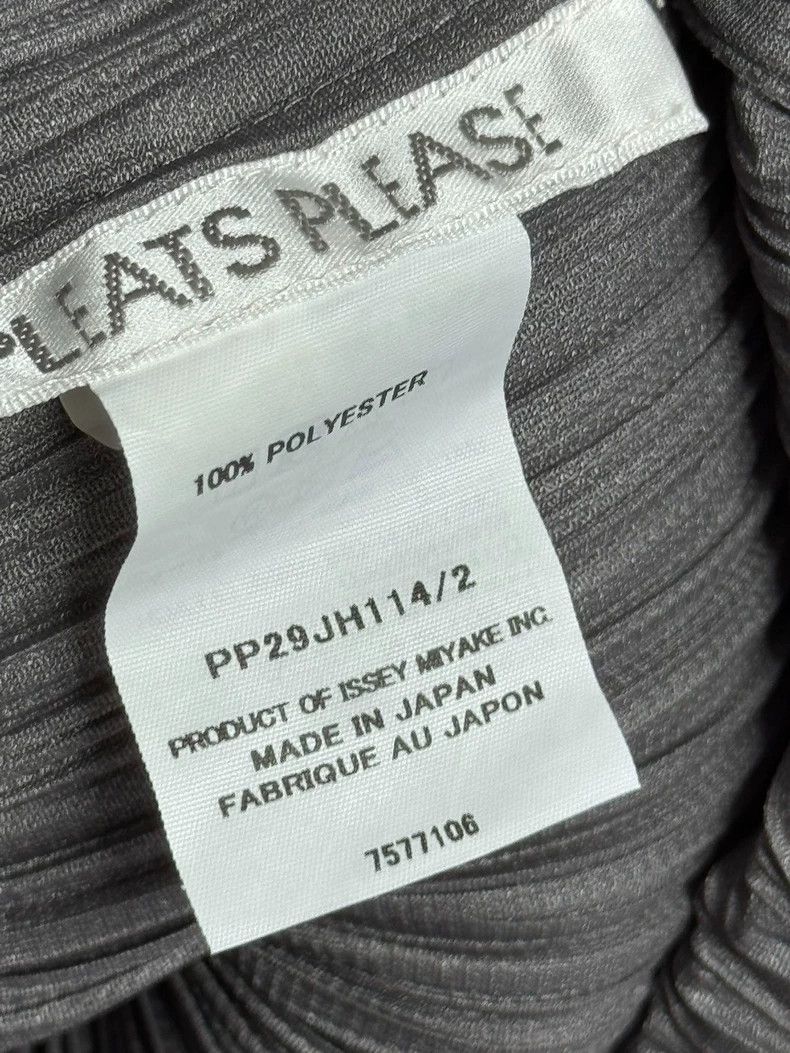 Issey Miyake Issey Miyake size:2 Dark grey pleated sleeveless round-nec Size S / US 4 / IT 40 - 3 Thumbnail