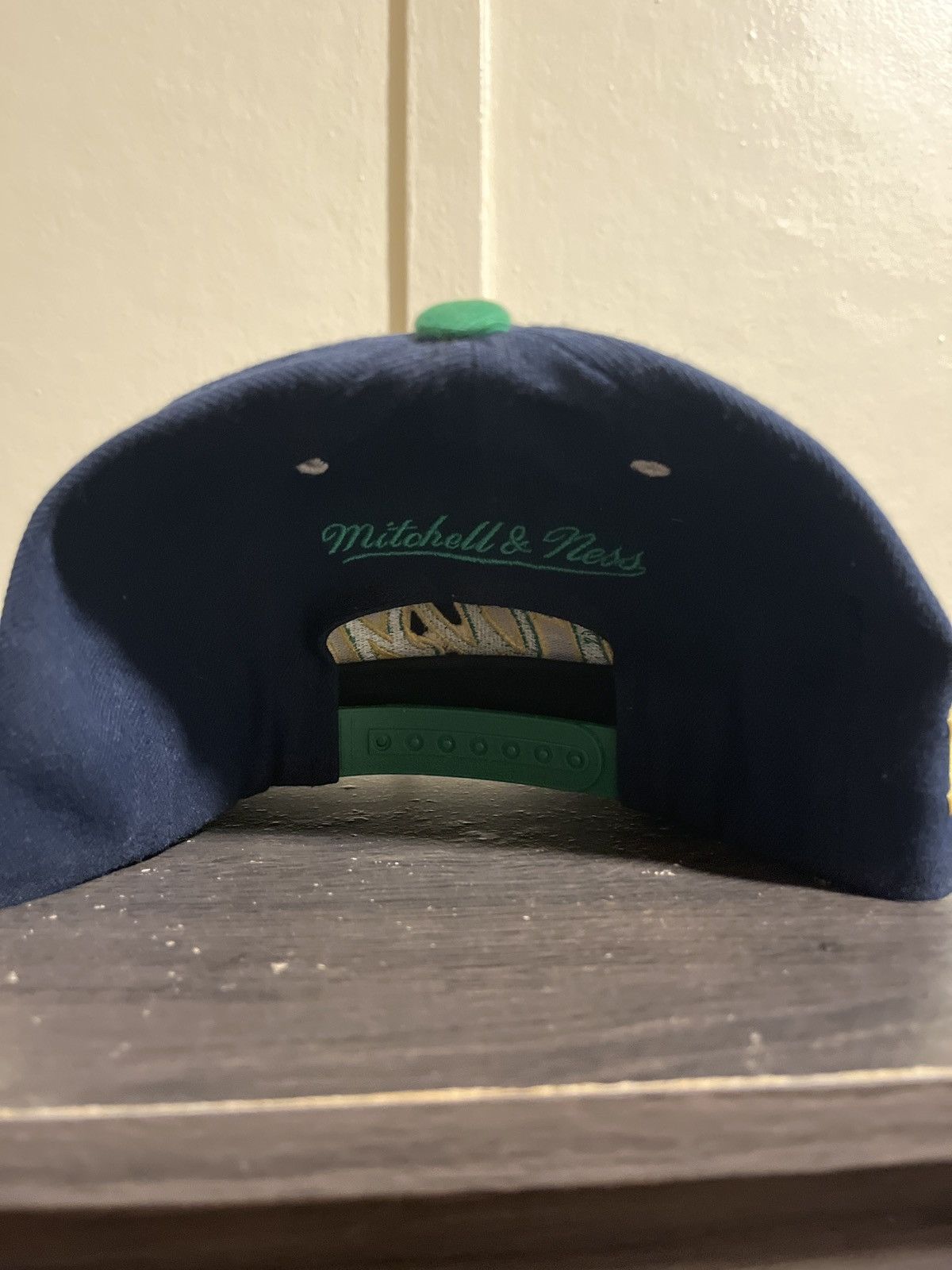 Mitchell & Ness Vintage Notre Dame snapback | Grailed