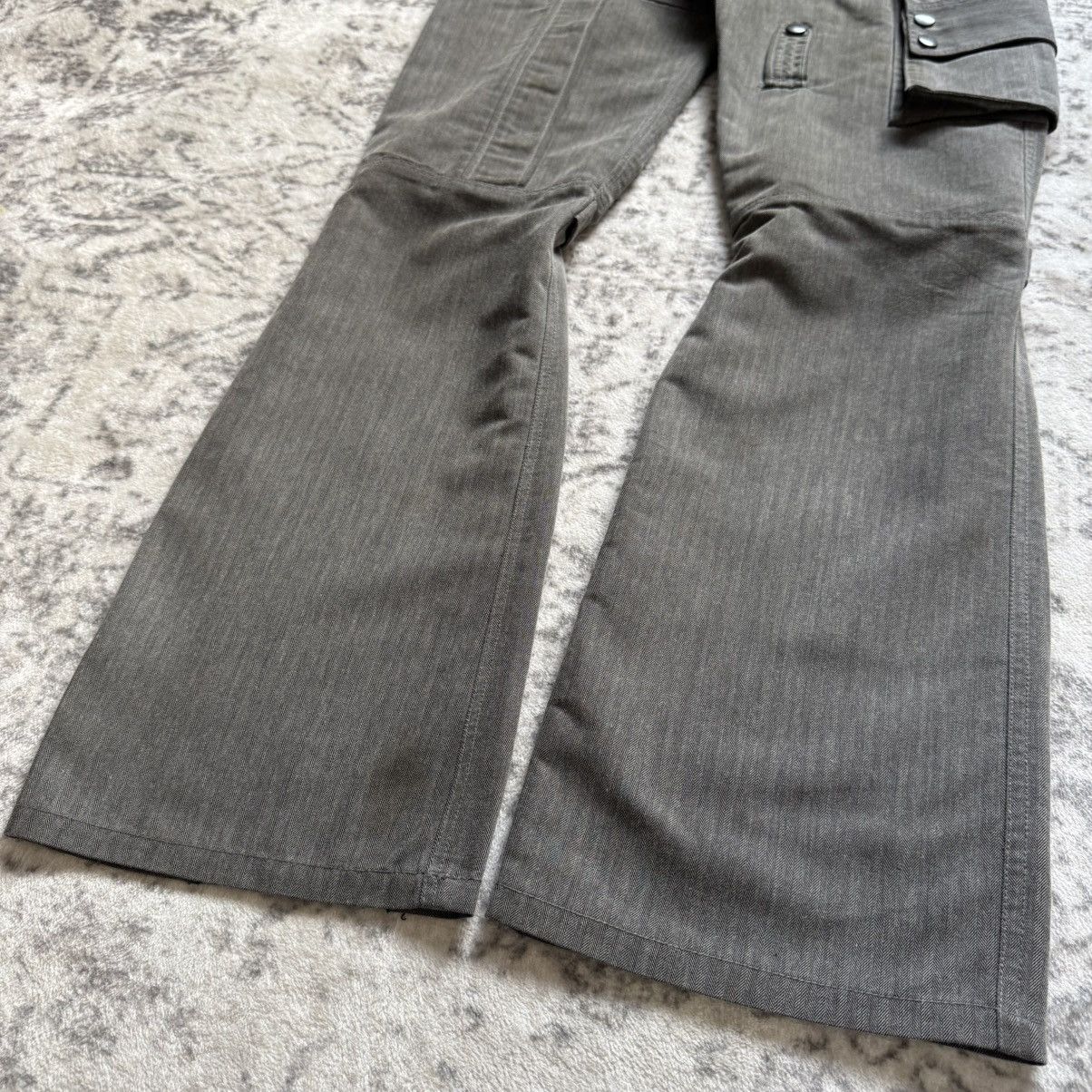 Issey Miyake 2000s Tete Homme Japan Gun Pocket Reconstructed Flare Cargo Size US 30 / EU 46 - 4 Thumbnail