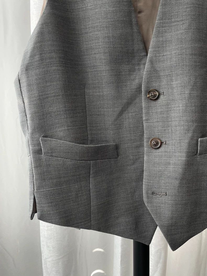 Maison Margiela Maison Margiela Dark brown casual three-button vest Size US S / EU 44-46 / 1 - 4 Thumbnail