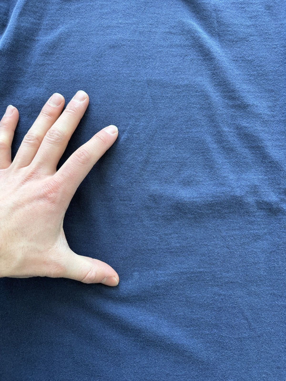 Fruit Of The Loom Vintage 90s Blank Blue Single Stitch Longsleeve Size US L / EU 52-54 / 3 - 5 Thumbnail