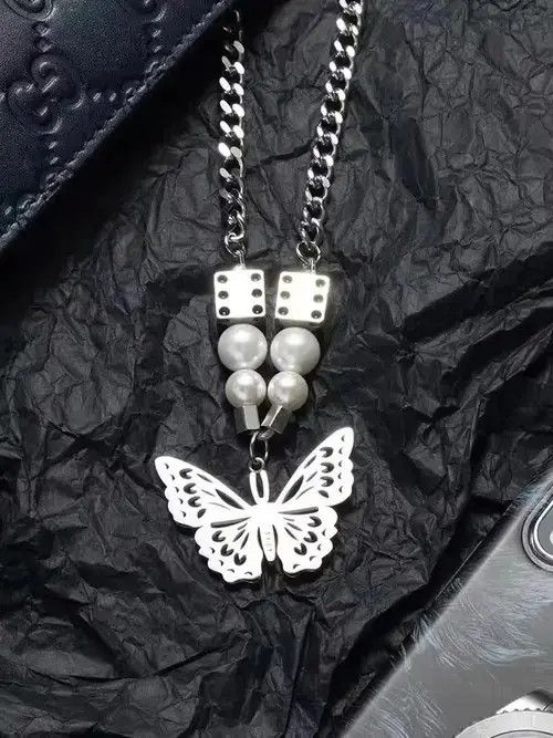 Jewelry Retro butterfly dice necklace Size ONE SIZE - 2 Thumbnail