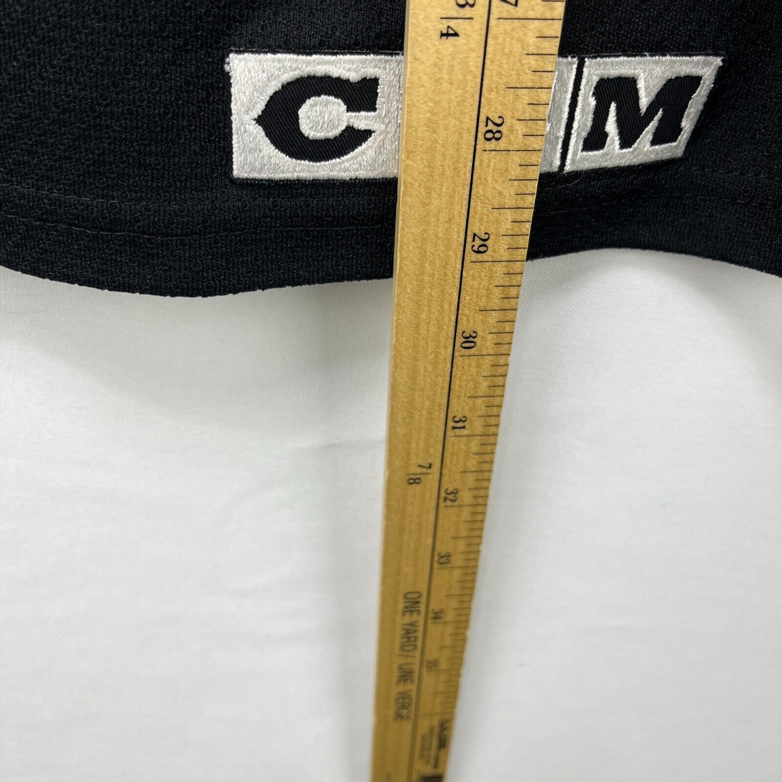 Ccm × Vintage Vintage 90 CCM Toronto Maple Leafs Center Ice Hockey Large Size US L / EU 52-54 / 3 - 11 Thumbnail