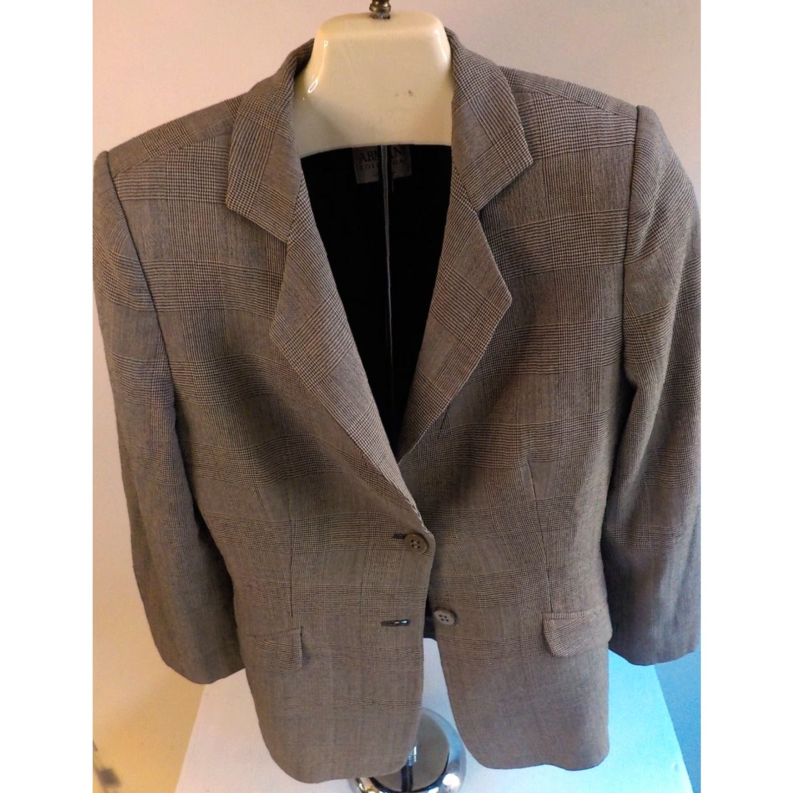 Armani ARMANI Collezioni Blazer Plaid Beige/Black Wool Blend - SZ 6 Womens Jacket Lining 100% Polyester Notch 2 Button, Great Condition Size M / US 6-8 / IT 42-44 - 2 Thumbnail