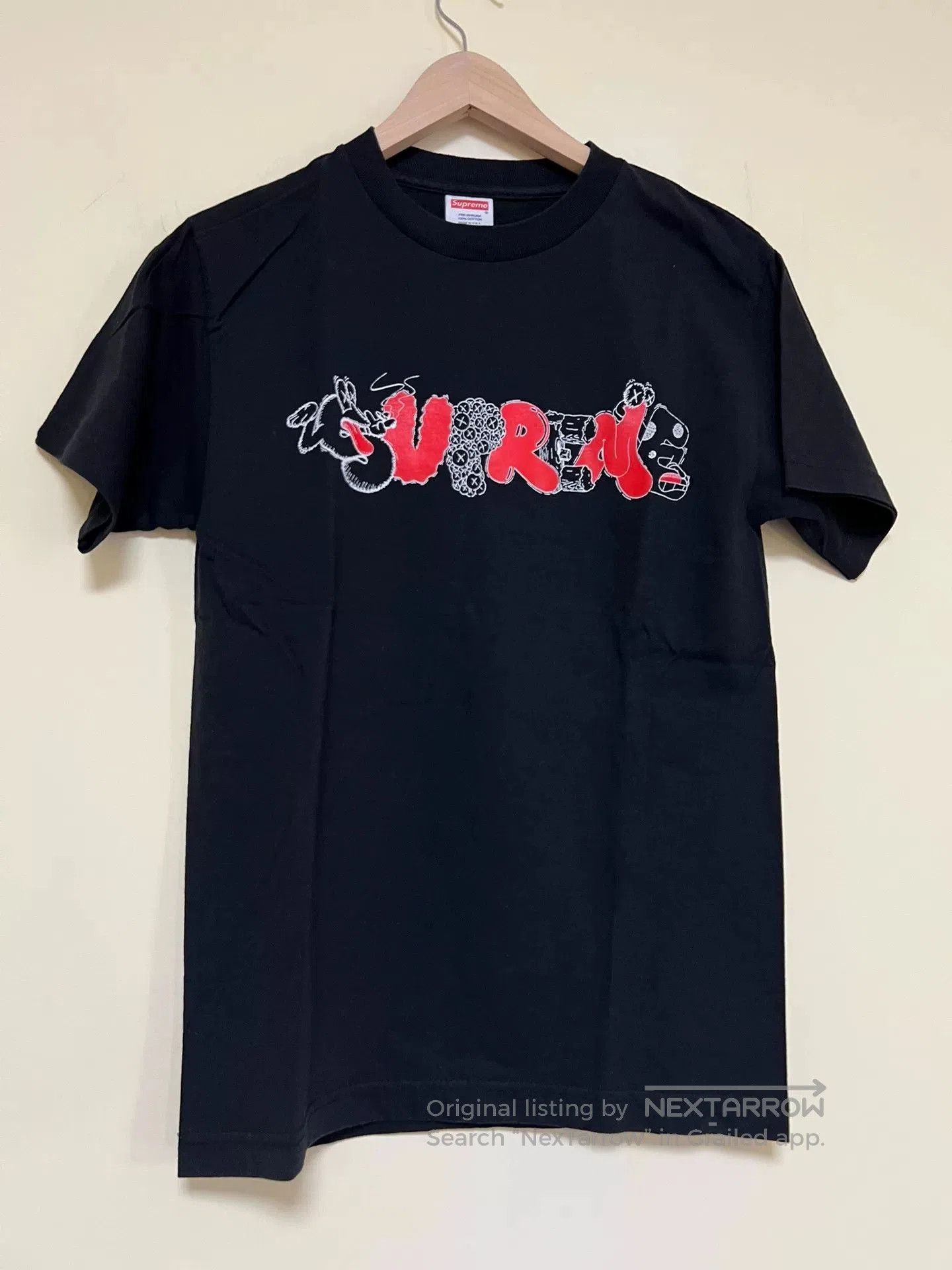 Supreme OriginalFake x Supreme T-Shirt in Black. Size US S / EU 44-46 / 1 - 1 Thumbnail