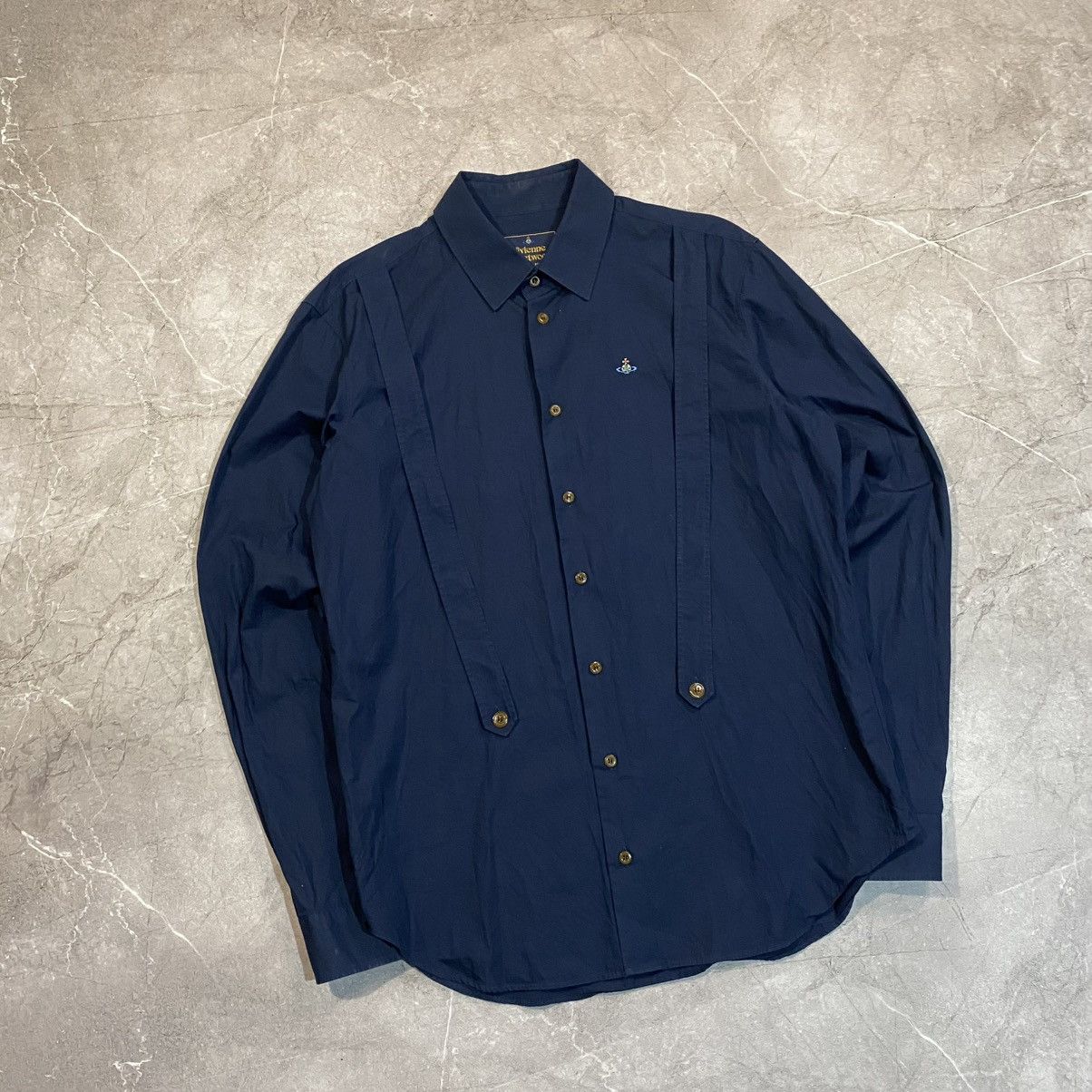 Vivienne Westwood RARE VIVIENNE WESTWOOD SHIRT SMALL LOGO Size US L / EU 52-54 / 3 - 1 Thumbnail