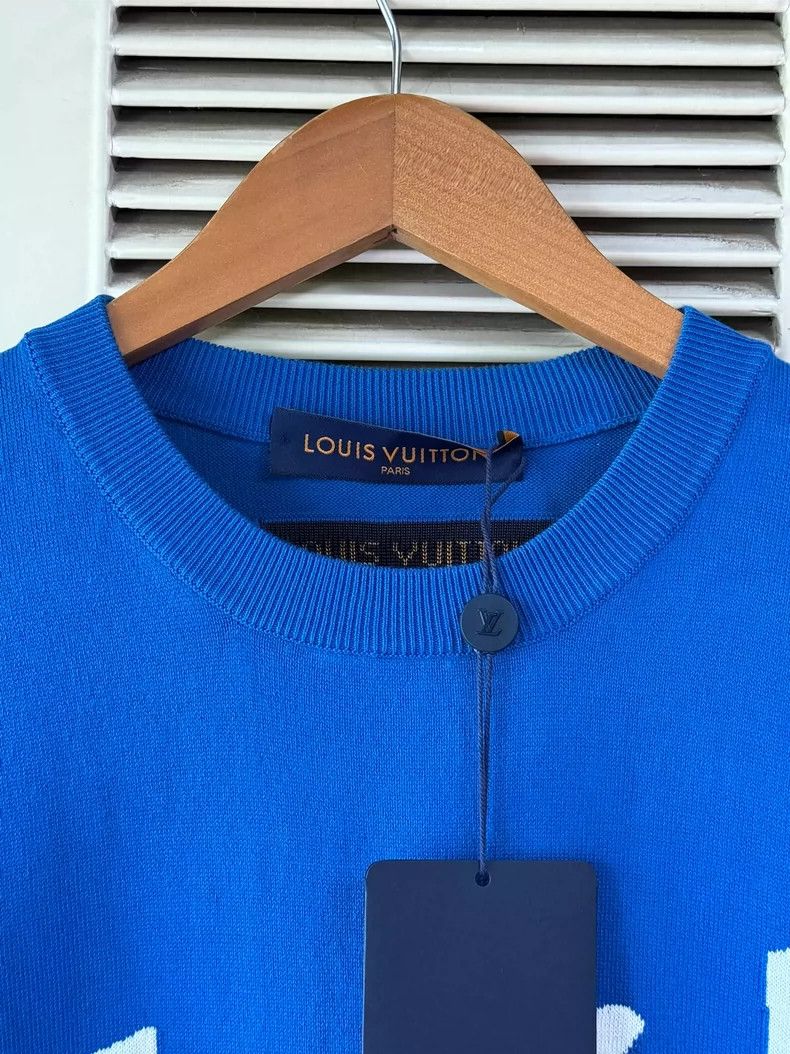 Louis Vuitton LOUIS VUITTON Blue knit short sleeves Size US S / EU 44-46 / 1 - 6 Thumbnail