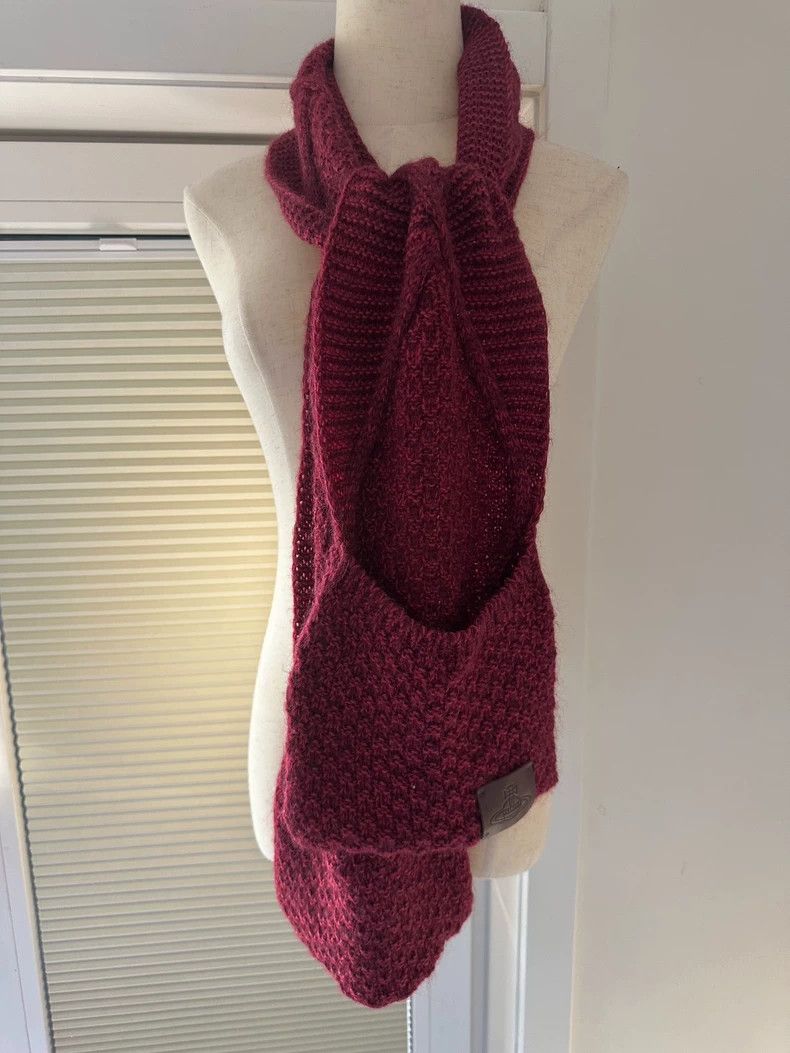 Vivienne Westwood Pocket knit scarf