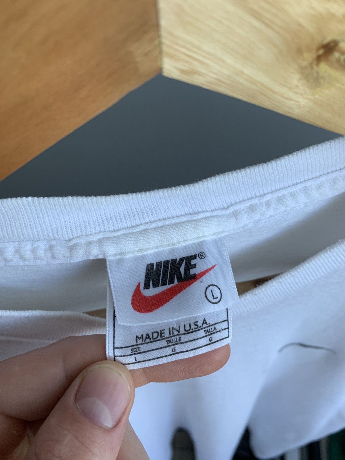 Nike × Vintage NIKE 90s Vintage USA Swoosh T-Shirt Logo Skateboarding Tee Size US L / EU 52-54 / 3 - 3 Thumbnail