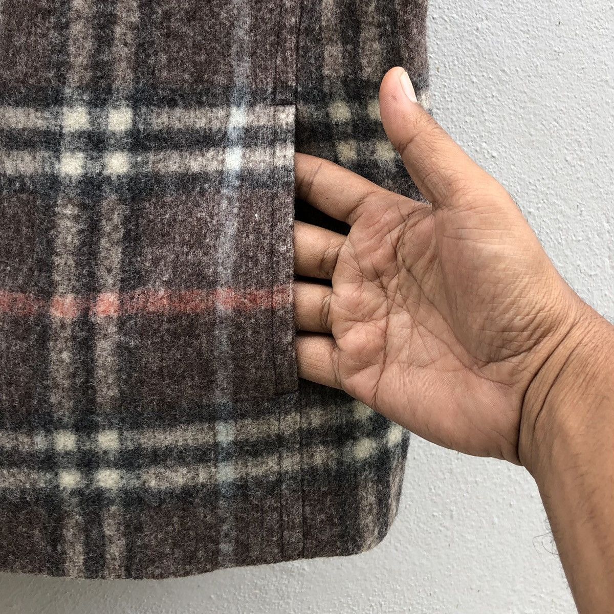 Burberry Burberry London Checked Novacheck Vest Wool Jacket Size M / US 6-8 / IT 42-44 - 10 Thumbnail