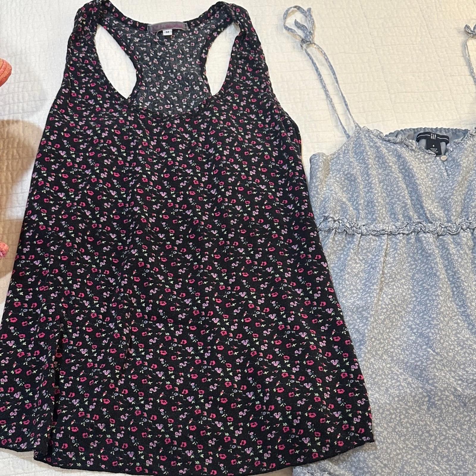 Gap Geniune Y2K Cami & Tanks from 2000’s Set of 3 EUC Silk Size M / US 6-8 / IT 42-44 - 4 Thumbnail