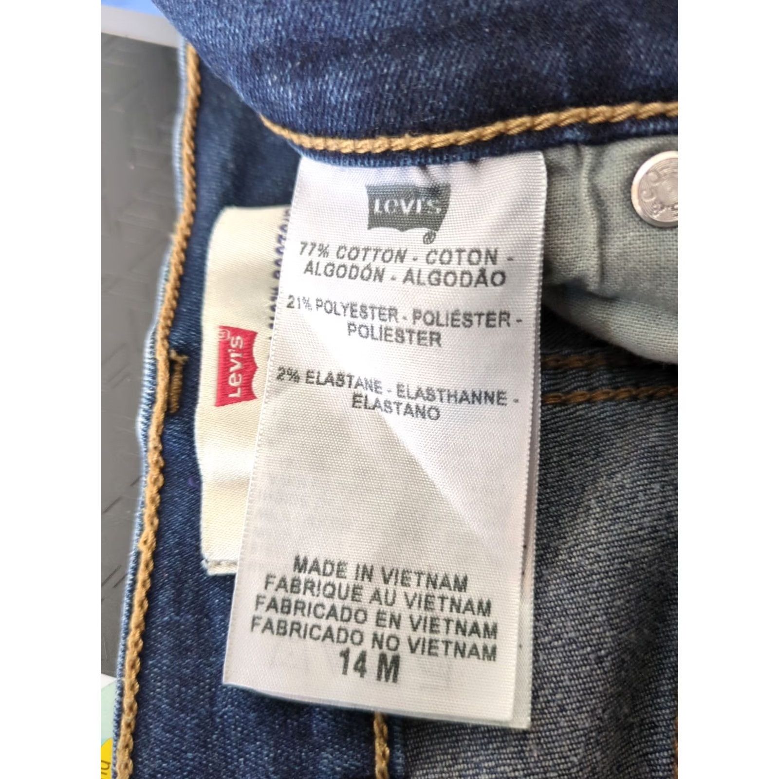 Levi's Levi's 512 Perfectly Slimming Bootcut Jeans Women's 14 Dark Wash Denim Stretch Blue 5-Pocket Regular Mens? Womens Size 36" / US 14 / IT 50 - 6 Thumbnail