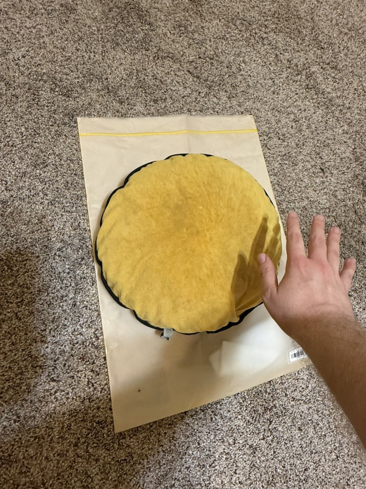 Drew House Drew House Smiley Logo Pillow Size ONE SIZE - 6 Thumbnail
