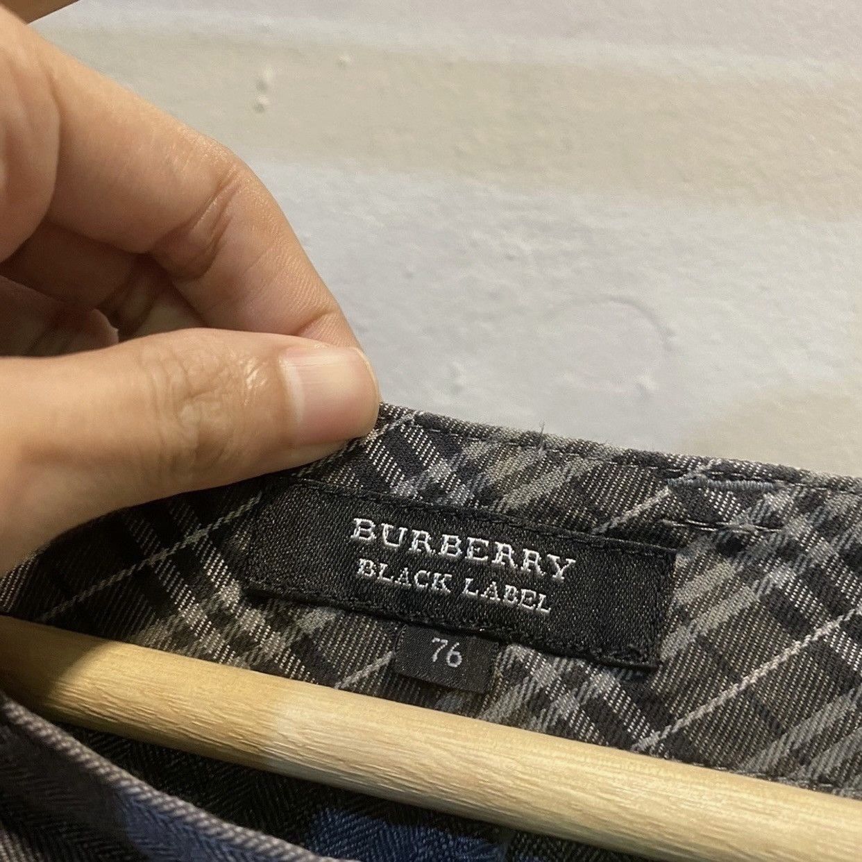 Burberry BURBERRY BLACK LABEL CARGO PANTS MULTIPOCKET Size US 32 / EU 48 - 12 Thumbnail