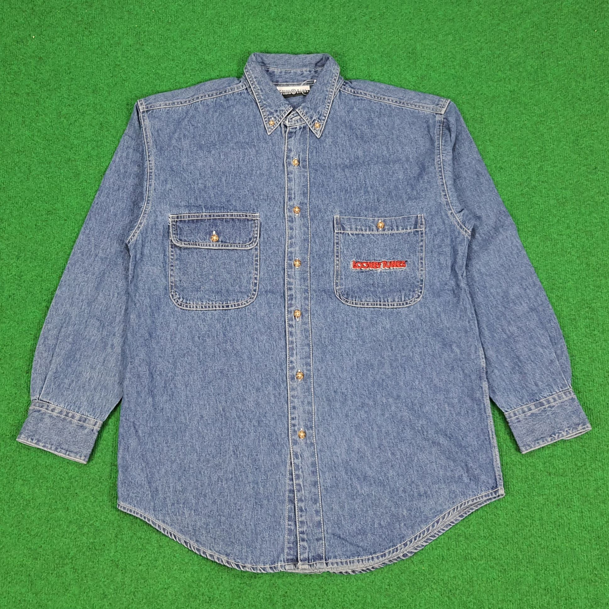 Vintage × Warner Bros Vintage Warner Bros. LOONEY TUNES Embroidery Shirt Size US M / EU 48-50 / 2 - 3 Thumbnail