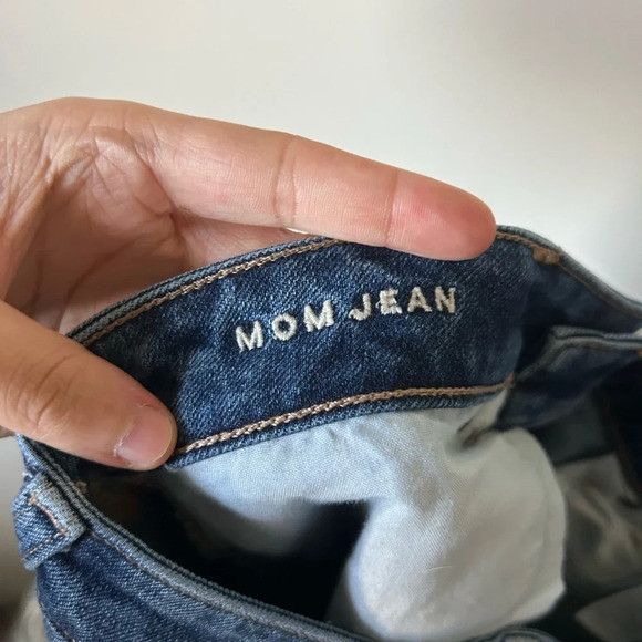 American Eagle Outfitters American Eagle Blue Mom Jeans Size 26" / US 2 / IT 38 - 4 Thumbnail