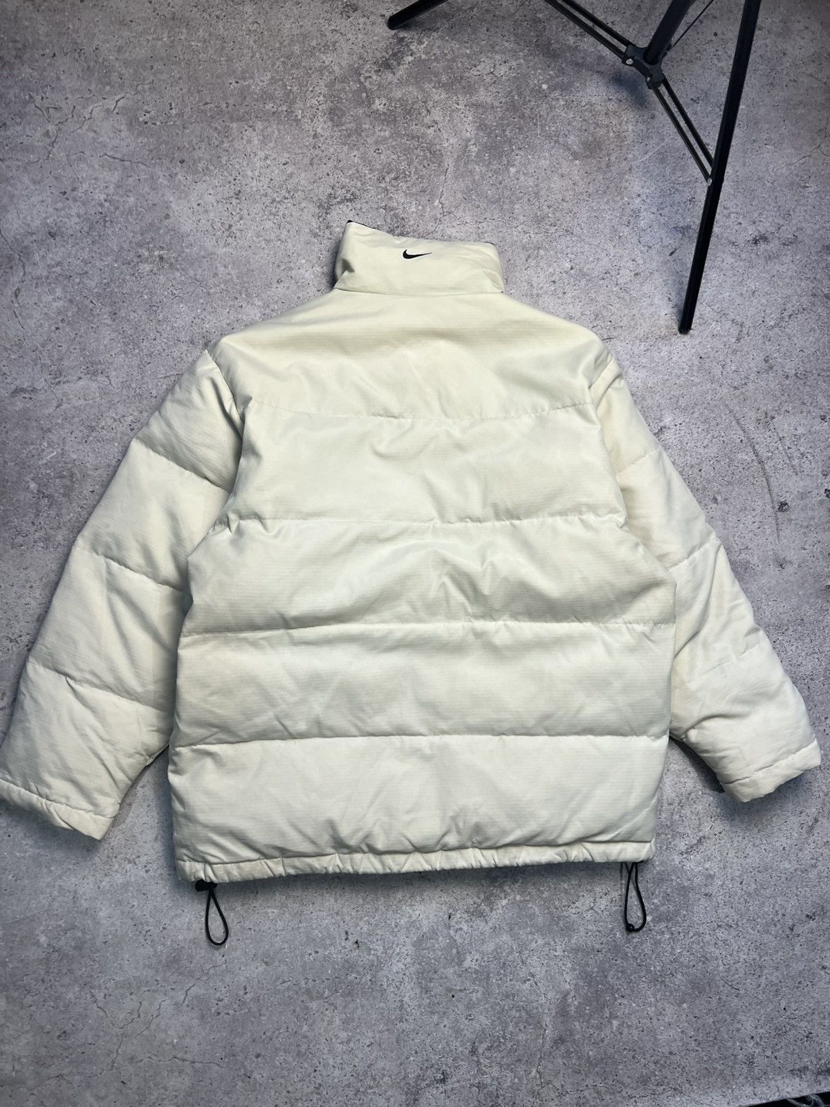 Nike Nike Vintage Puffer Jacket Ivory Travis 90s Swoosh Size US M / EU 48-50 / 2 - 18 Thumbnail