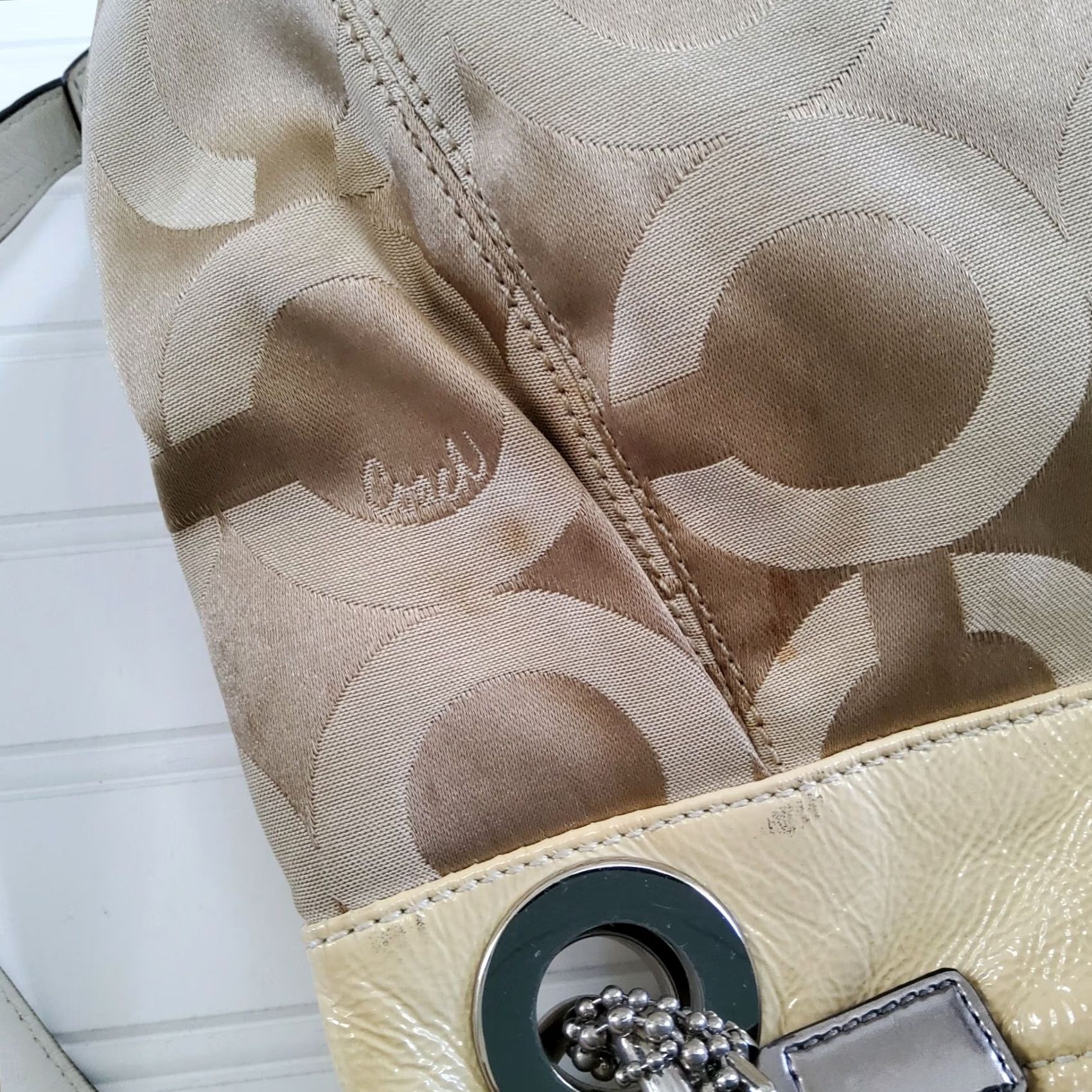 Coach Coach Signature Patent Trim Crossbody Shoulder Handbag Purse Size ONE SIZE - 6 Thumbnail