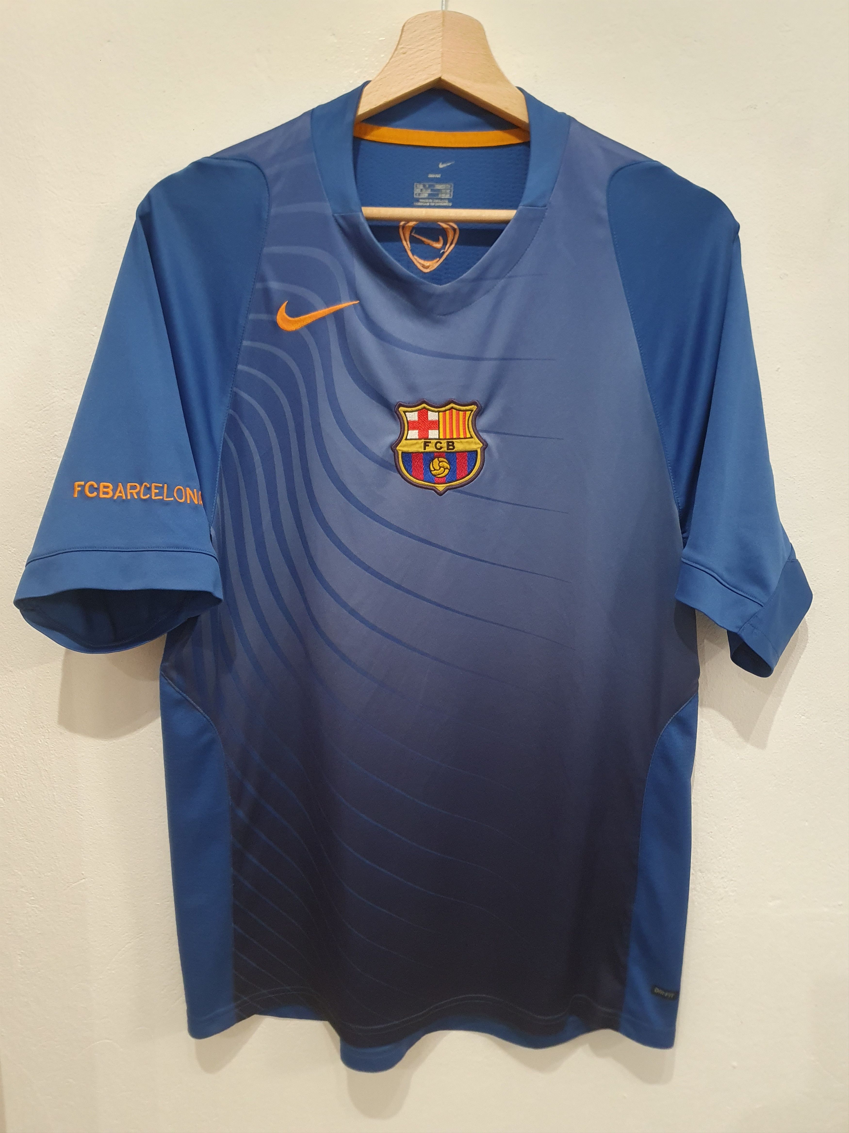 image of F C Barcelona x Jersey Fc Barcelona 2002 Nike Size S Jersey Shirt Football Soccer in Blue, Men's