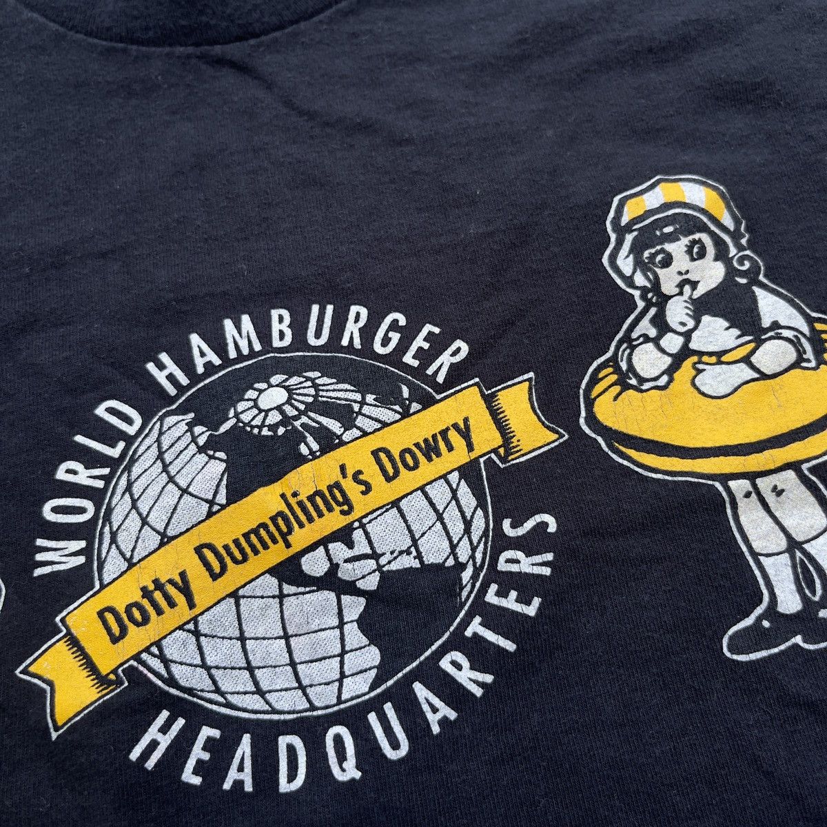 Fruit Of The Loom × Vintage Vintage WORLD HAMBURGER HEADQUARTERS Single Stitch Shirt Size US XL / EU 56 / 4 - 3 Thumbnail