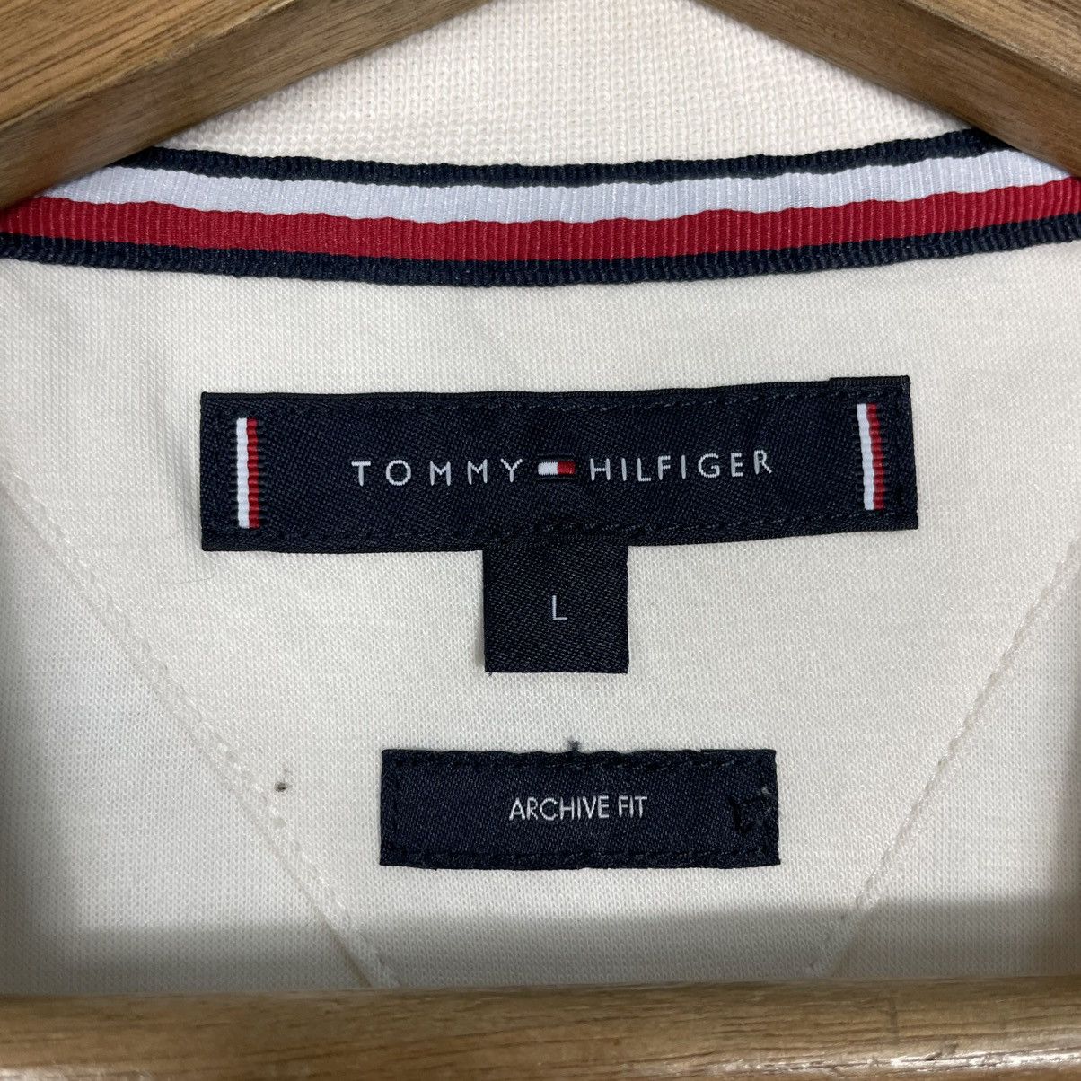 Tommy Hilfiger Tommy Hilfiger Short Sleeve Sweatshirt Size US L / EU 52-54 / 3 - 12 Thumbnail