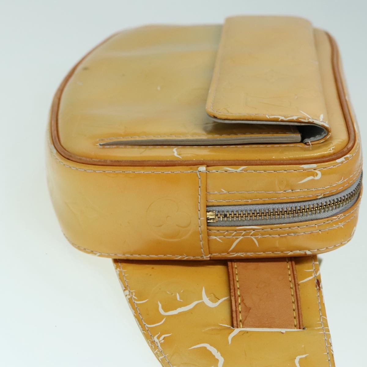 Louis Vuitton LOUIS VUITTON Monogram Vernis Fulton Waist Bag Gris M91041 Size ONE SIZE - 4 Thumbnail