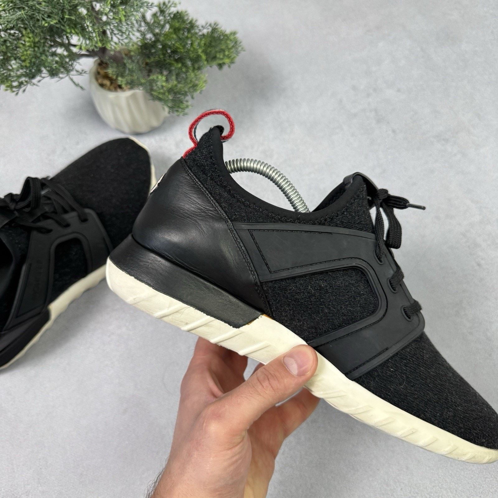 Moncler Moncler Emilien Low Top Trainers Sneakers Black 42 EUR; 9 US Size US 9 / EU 42 - 19 Thumbnail