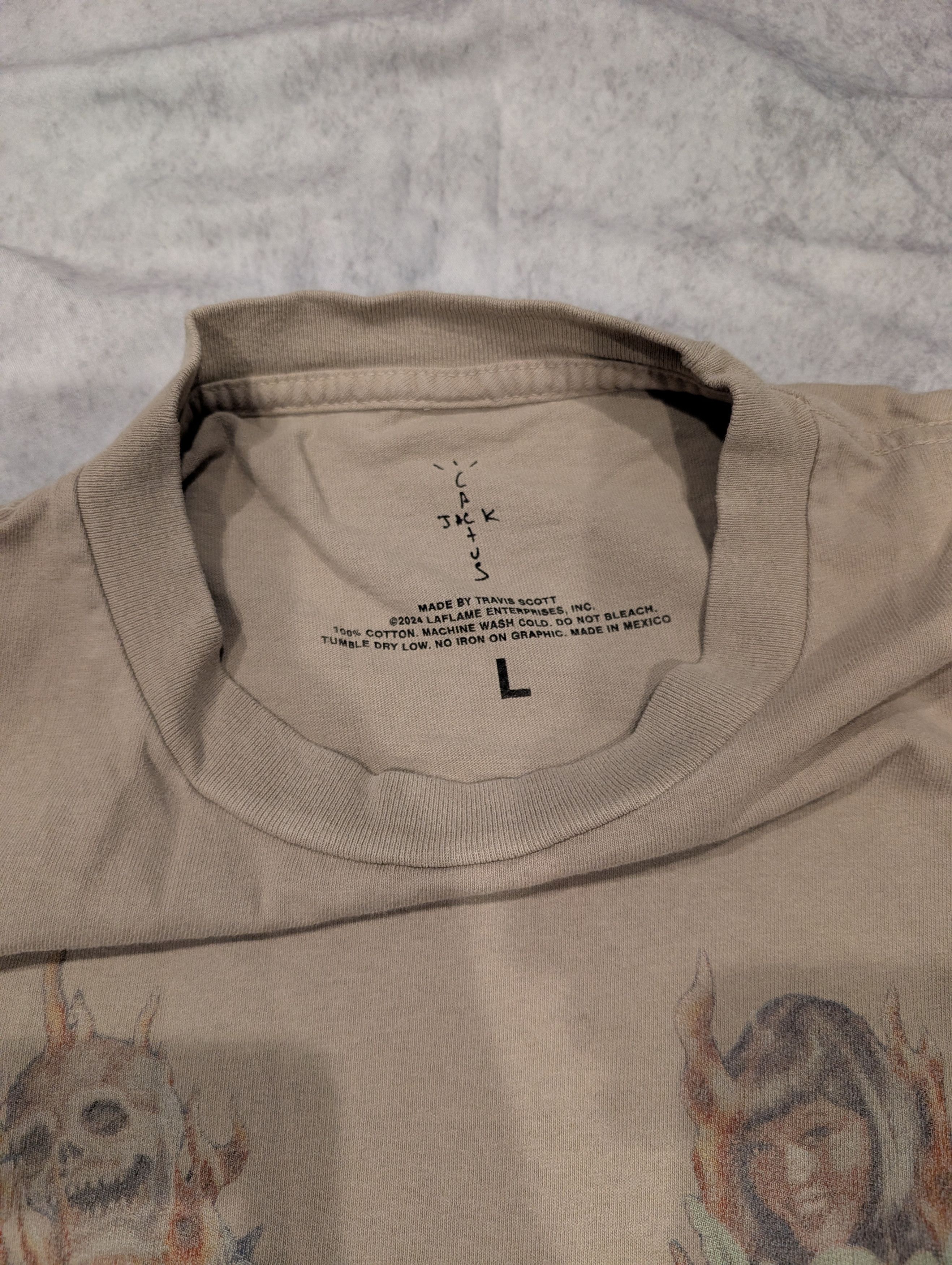 Travis Scott Travis Scott Utopia Relic Tee size Large Size US L / EU 52-54 / 3 - 3 Thumbnail
