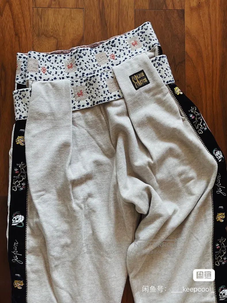 Kapital Kapital Size 2 Velvet embroidered stitched sweatpants Size US 34 / EU 50 - 3 Thumbnail