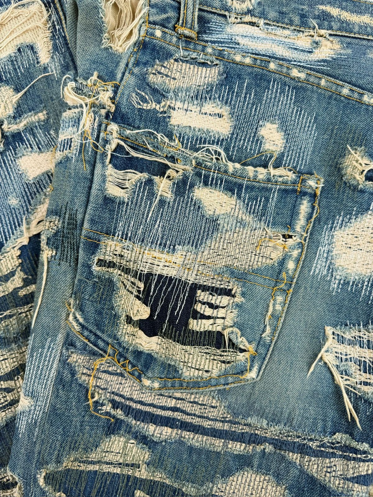 Undercover AW05 Undercover 85 ‘Arts & Crafts’ Blue Unaltered Denim Jeans Size US 35 - 5 Thumbnail